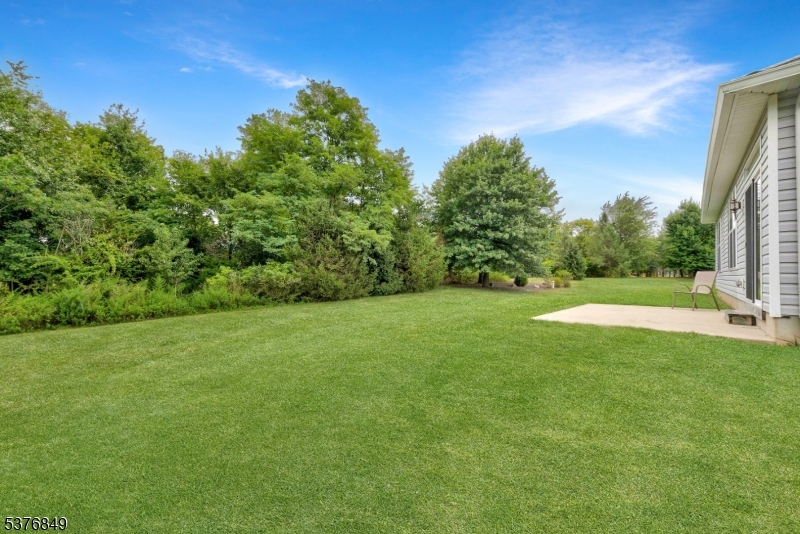 Franklin Twp., New Jersey, 08873, United States, 3 Bedrooms Bedrooms, ,2 BathroomsBathrooms,Residential,For Sale,1926291