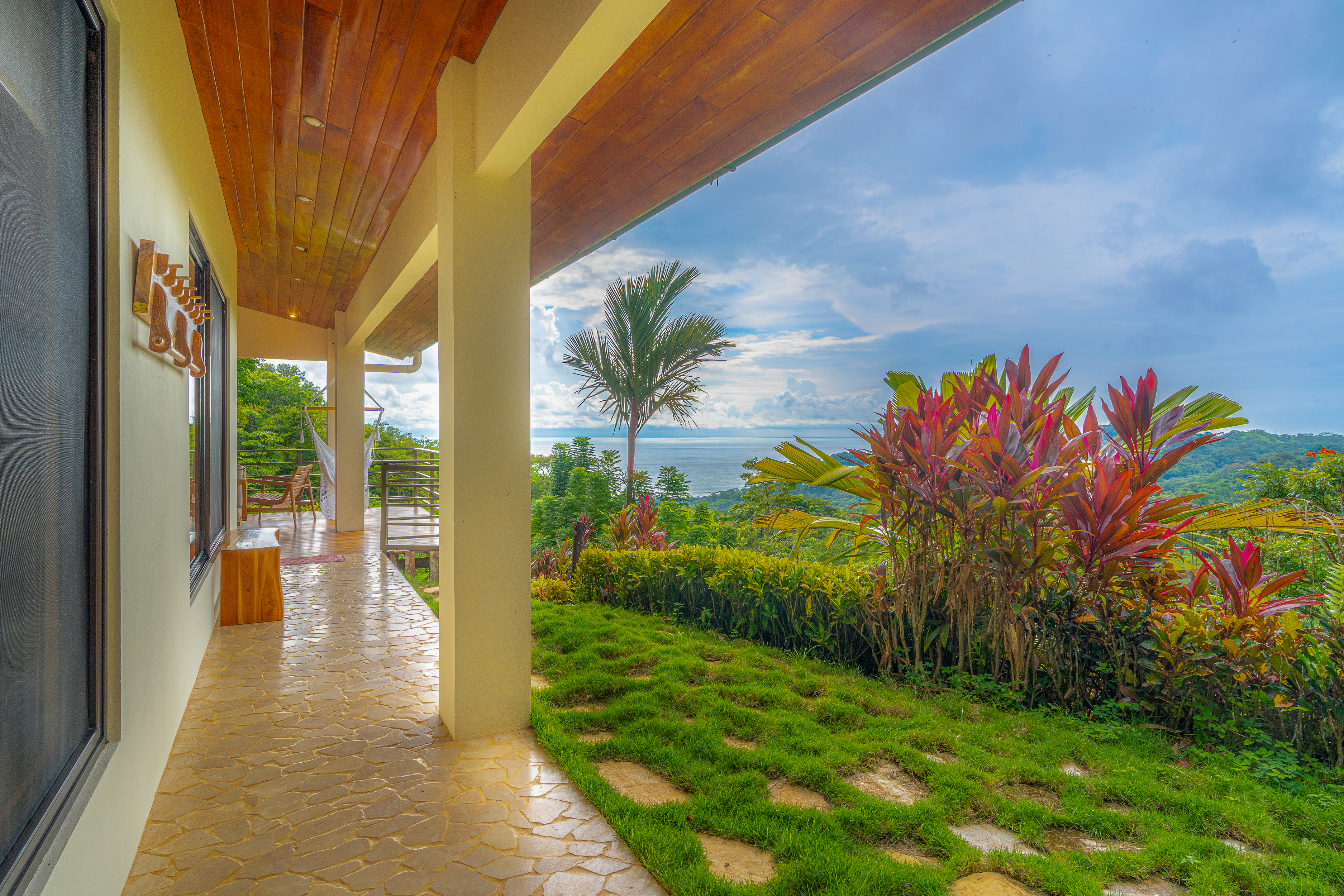 Dominical, Puntarenas, 60504, CR, 7 Bedrooms Bedrooms, ,7 BathroomsBathrooms,Residential,For Sale,1997378