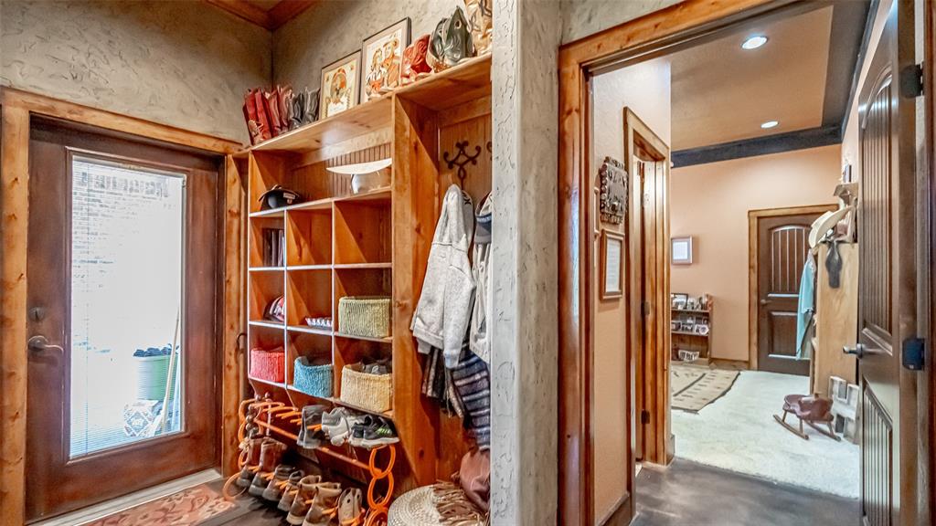 Lipan, Texas, 76462, United States, 4 Bedrooms Bedrooms, ,4 BathroomsBathrooms,Residential,For Sale,1916142