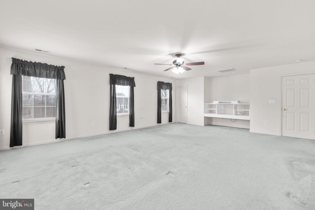 Stafford, Virginia, 22554, United States, 4 Bedrooms Bedrooms, ,4 BathroomsBathrooms,Residential,For Sale,2009309