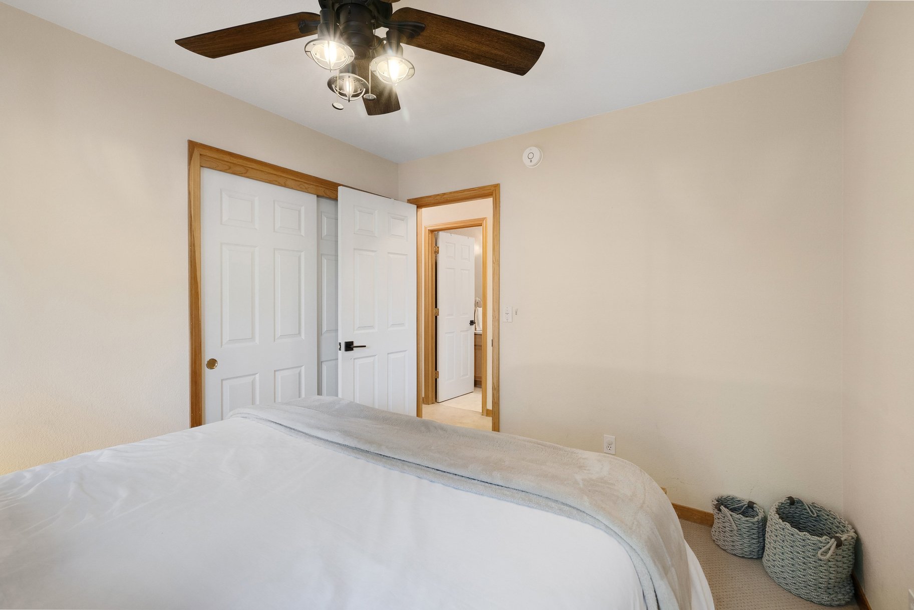  Charming home walking distance to Donner Lake - 物件實景
