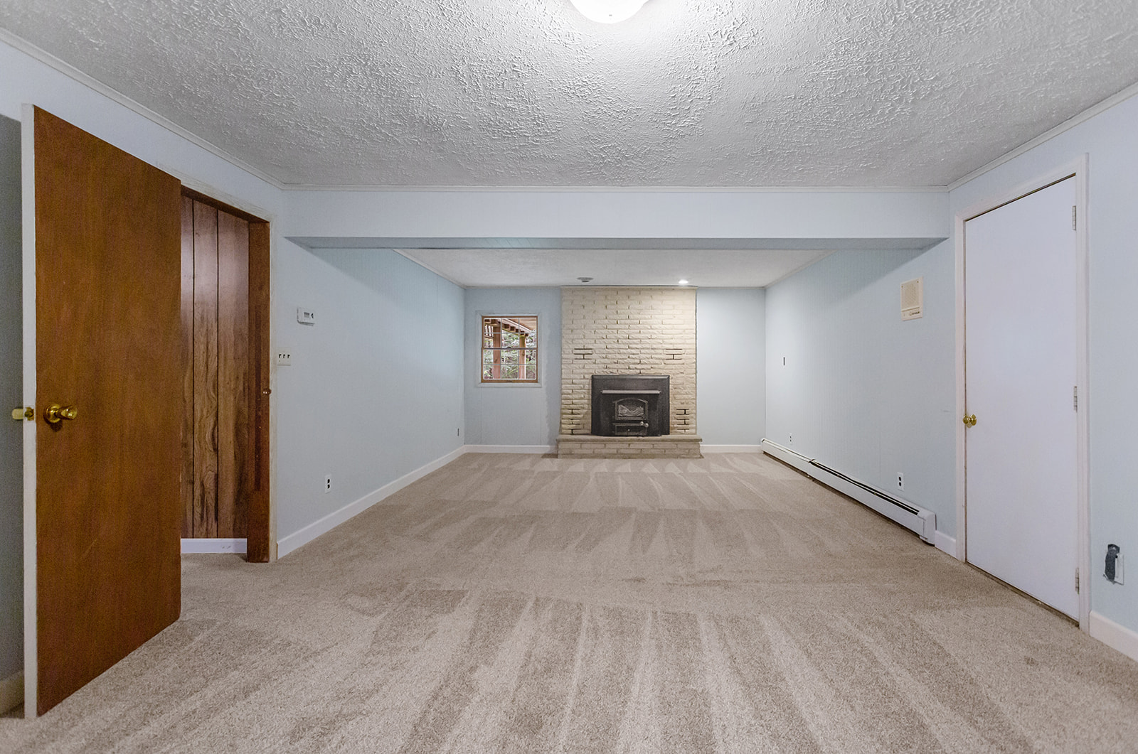 Ringwood, New Jersey, 07456, United States, 7 Bedrooms Bedrooms, ,4 BathroomsBathrooms,Residential,For Sale,1943457