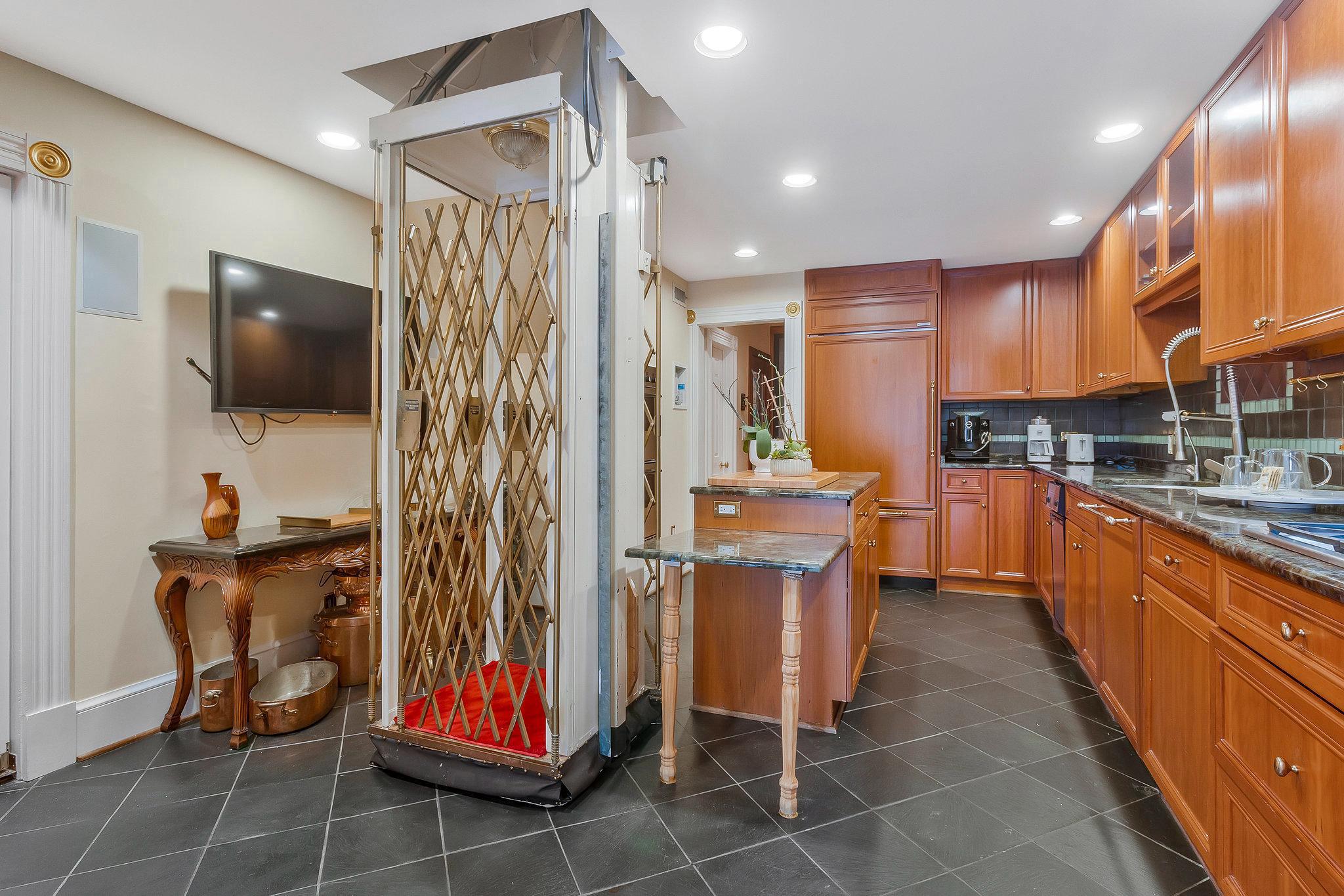  3230 Volta Place NW, Washington, DC, 20007 - 物件實景