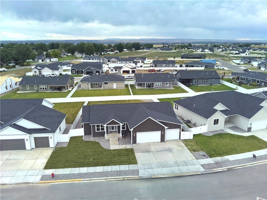 Billings, Montana, 59106, United States, 5 Bedrooms Bedrooms, ,4 BathroomsBathrooms,Residential,For Sale,1974631