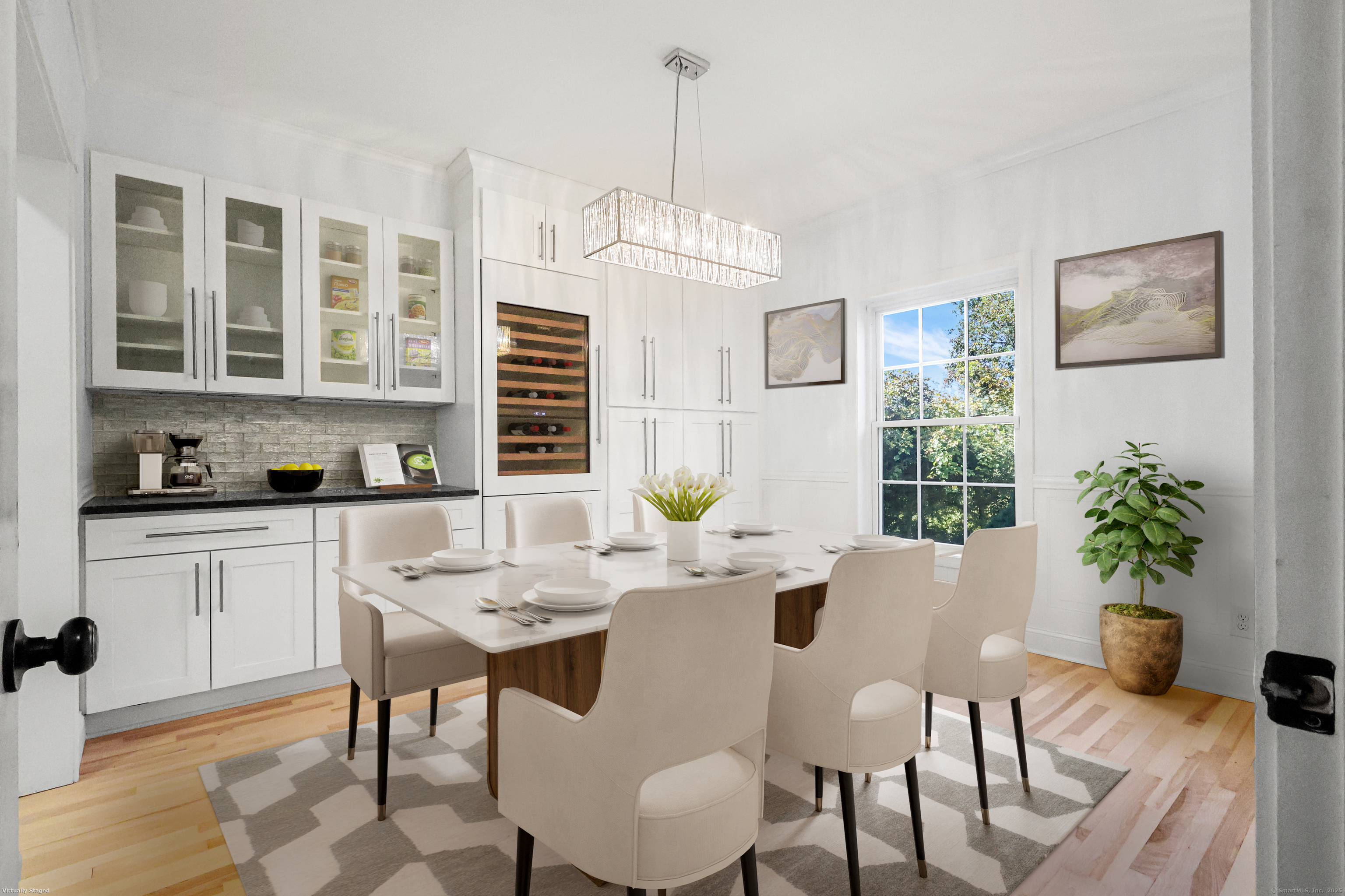 Newtown, Connecticut, 06470, United States, 5 Bedrooms Bedrooms, ,5 BathroomsBathrooms,Residential,For Sale,1960468