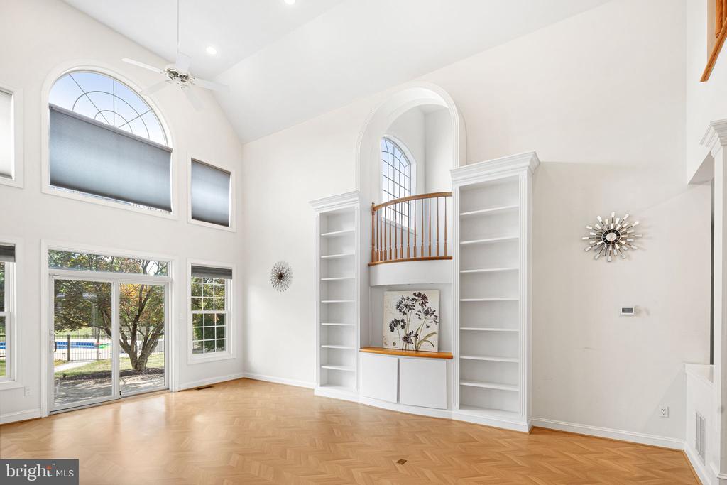 Newtown, Pennsylvania, 18940, United States, 4 Bedrooms Bedrooms, ,4 BathroomsBathrooms,Residential,For Sale,1941043