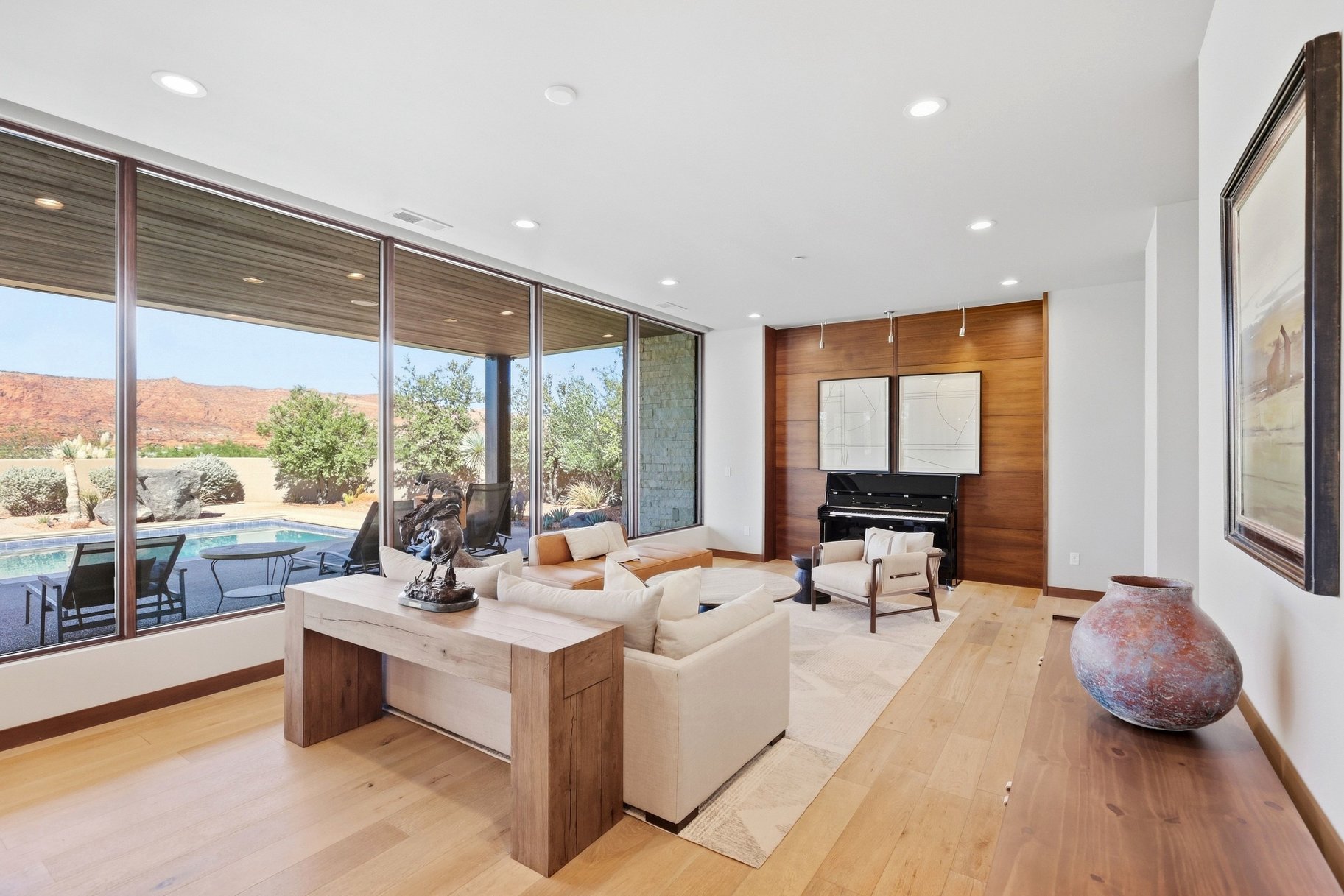  Warm Desert Modern Single Level Living in the Gated side of the Ledges Course - 物件實景