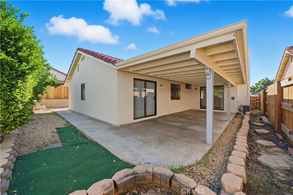 Hemet, California, 92543, United States, 4 Bedrooms Bedrooms, ,2 BathroomsBathrooms,Residential,For Sale,1983512