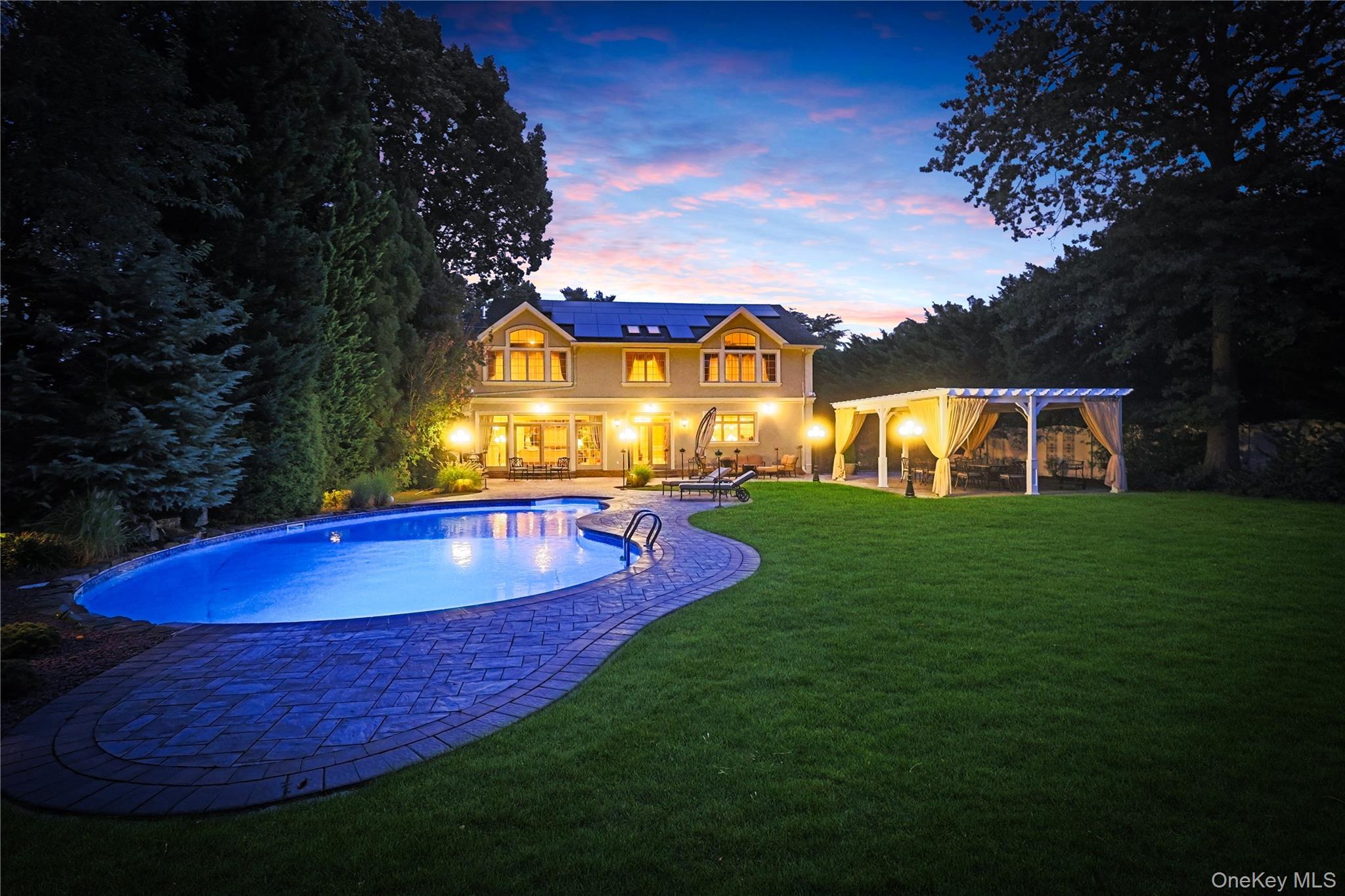  211 Hillturn Lane, Roslyn Heights, NY, 11577 - 物件實景