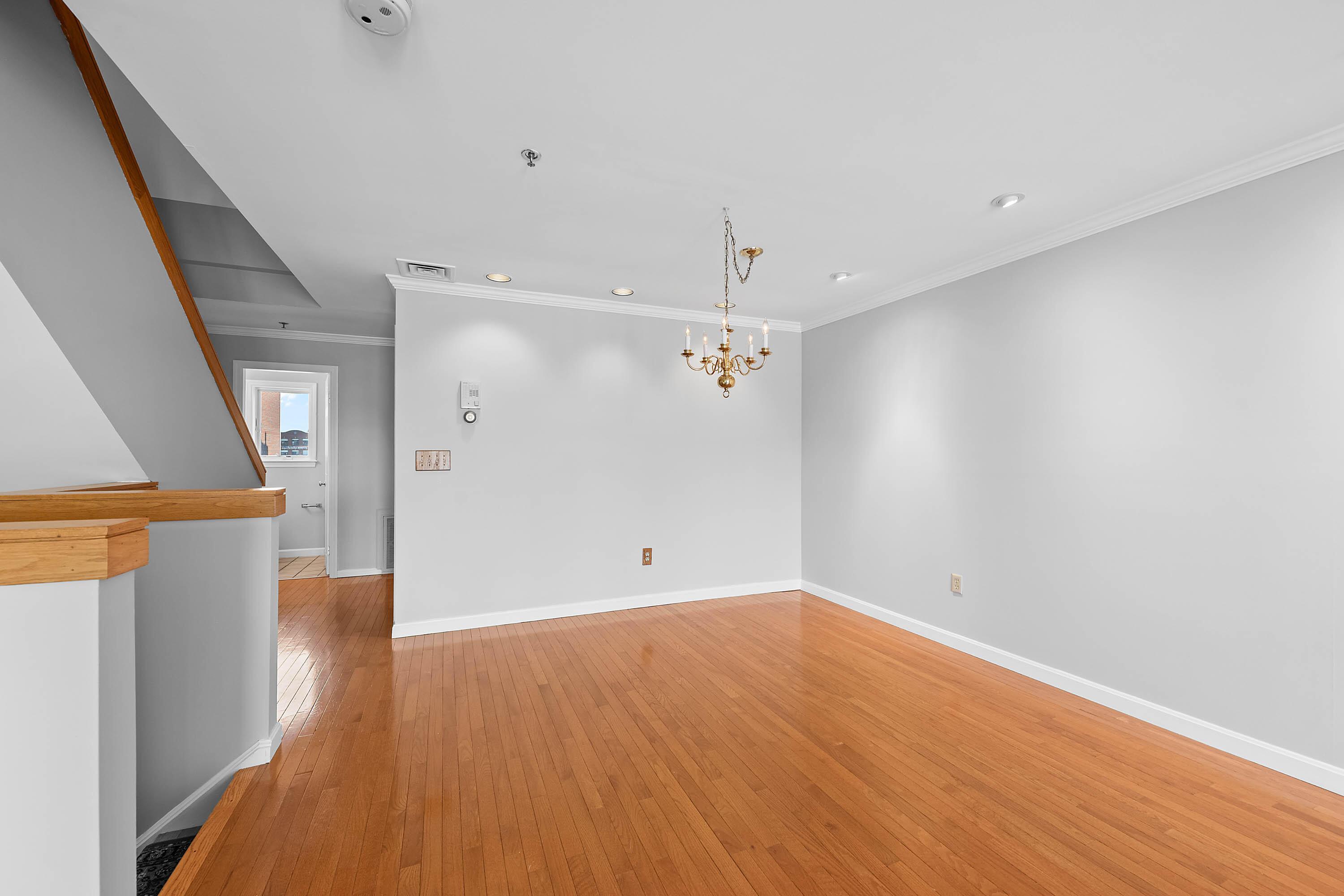  603 Chandler