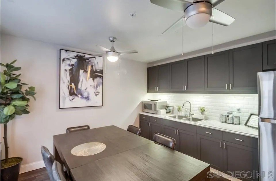 San Diego, California, 92101, United States, 1 Bedroom Bedrooms, ,1 BathroomBathrooms,Residential,For Sale,1962496