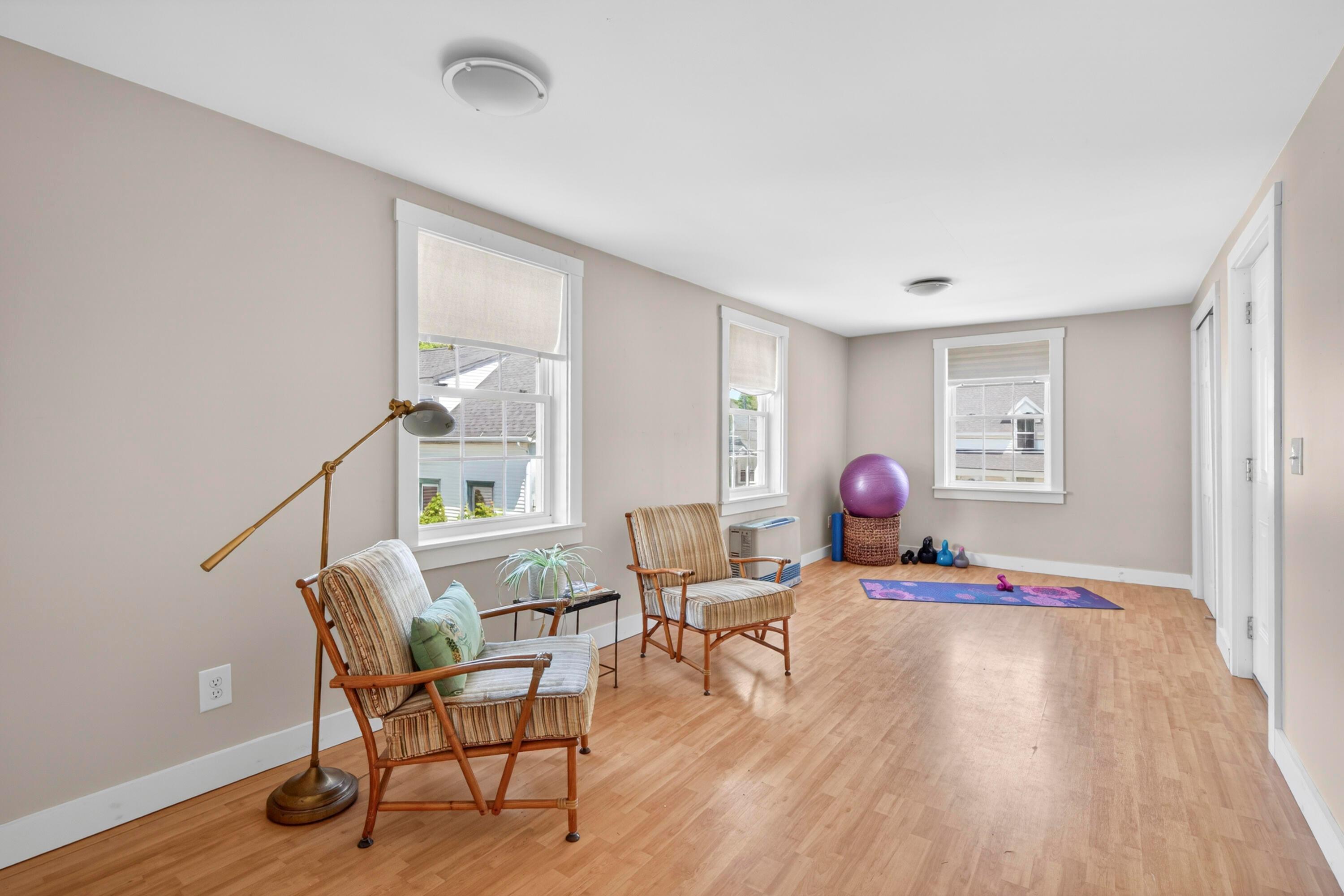  49 Talbot Avenue - 物件實景