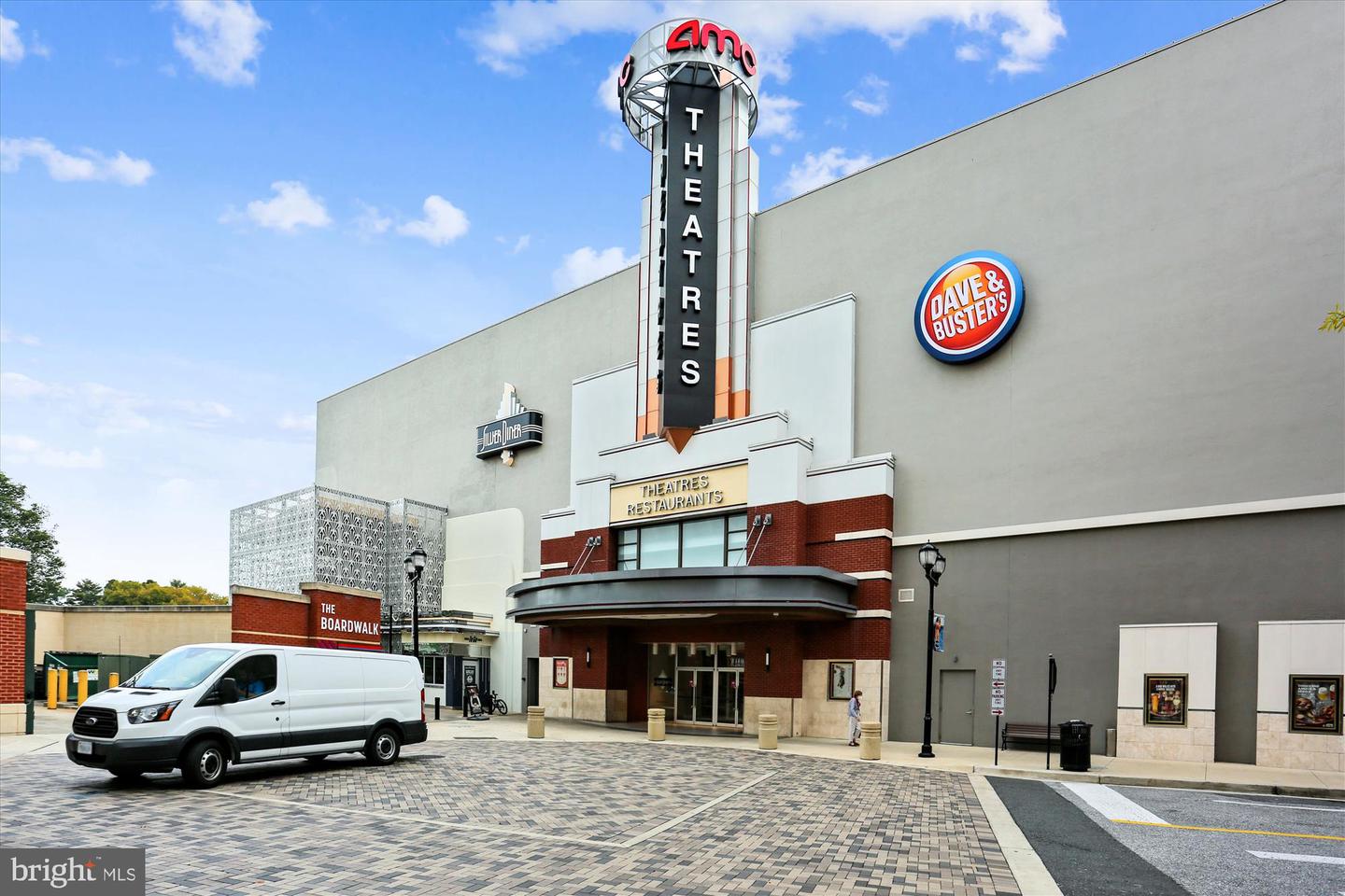 Gaithersburg, Maryland, 20878, United States, 4 Bedrooms Bedrooms, ,5 BathroomsBathrooms,Residential,For Sale,1949694