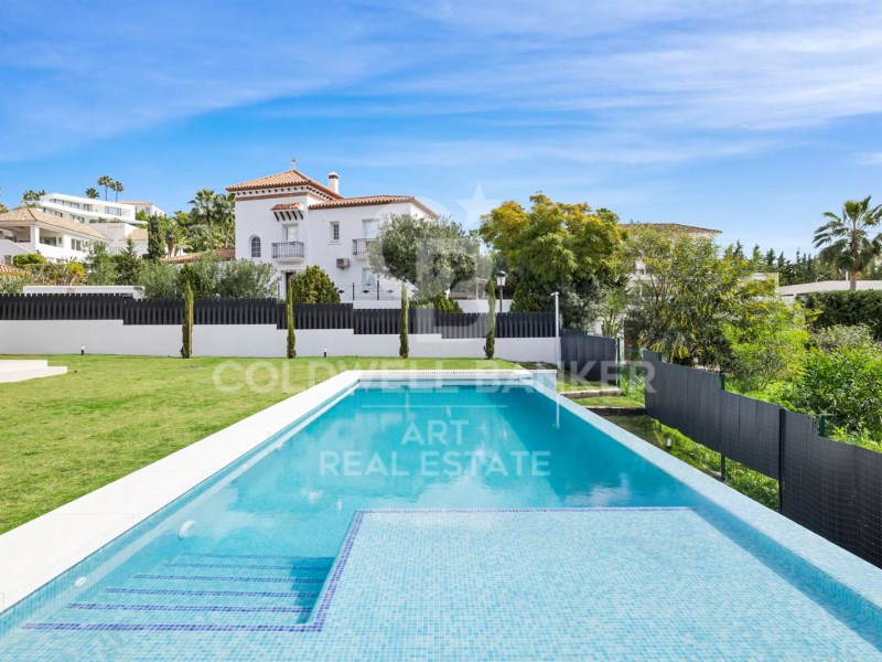 Benahavís, Andalusia, ES, 4 Bedrooms Bedrooms, ,4 BathroomsBathrooms,Residential,For Sale,1804057