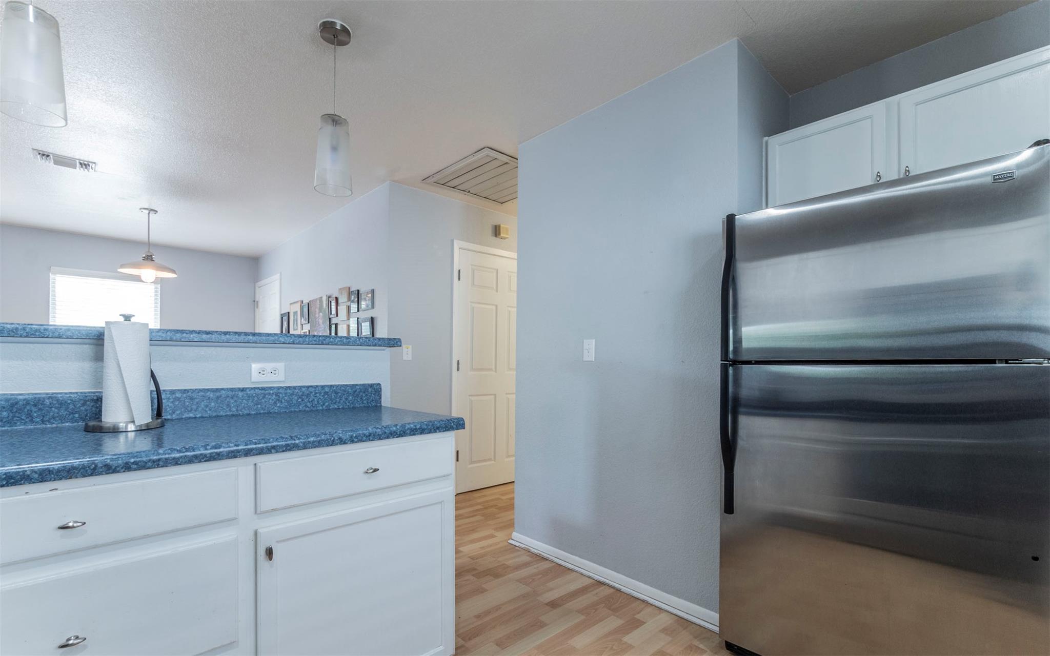 Austin, Texas, 78702, United States, 3 Bedrooms Bedrooms, ,1 BathroomBathrooms,Residential,For Sale,1887406