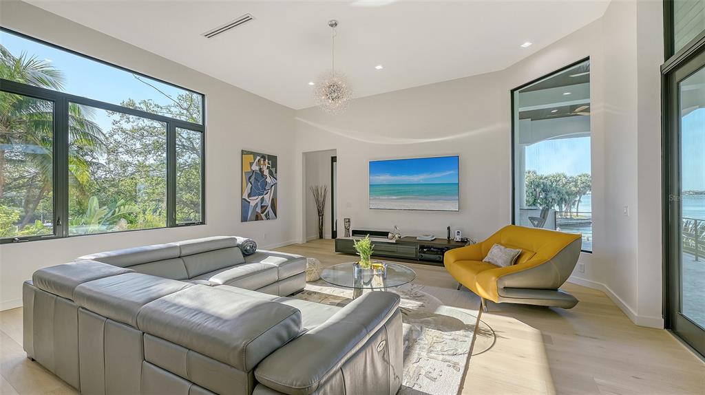 Sarasota, Florida, 34239, United States, 4 Bedrooms Bedrooms, ,7 BathroomsBathrooms,Residential,For Sale,1759750