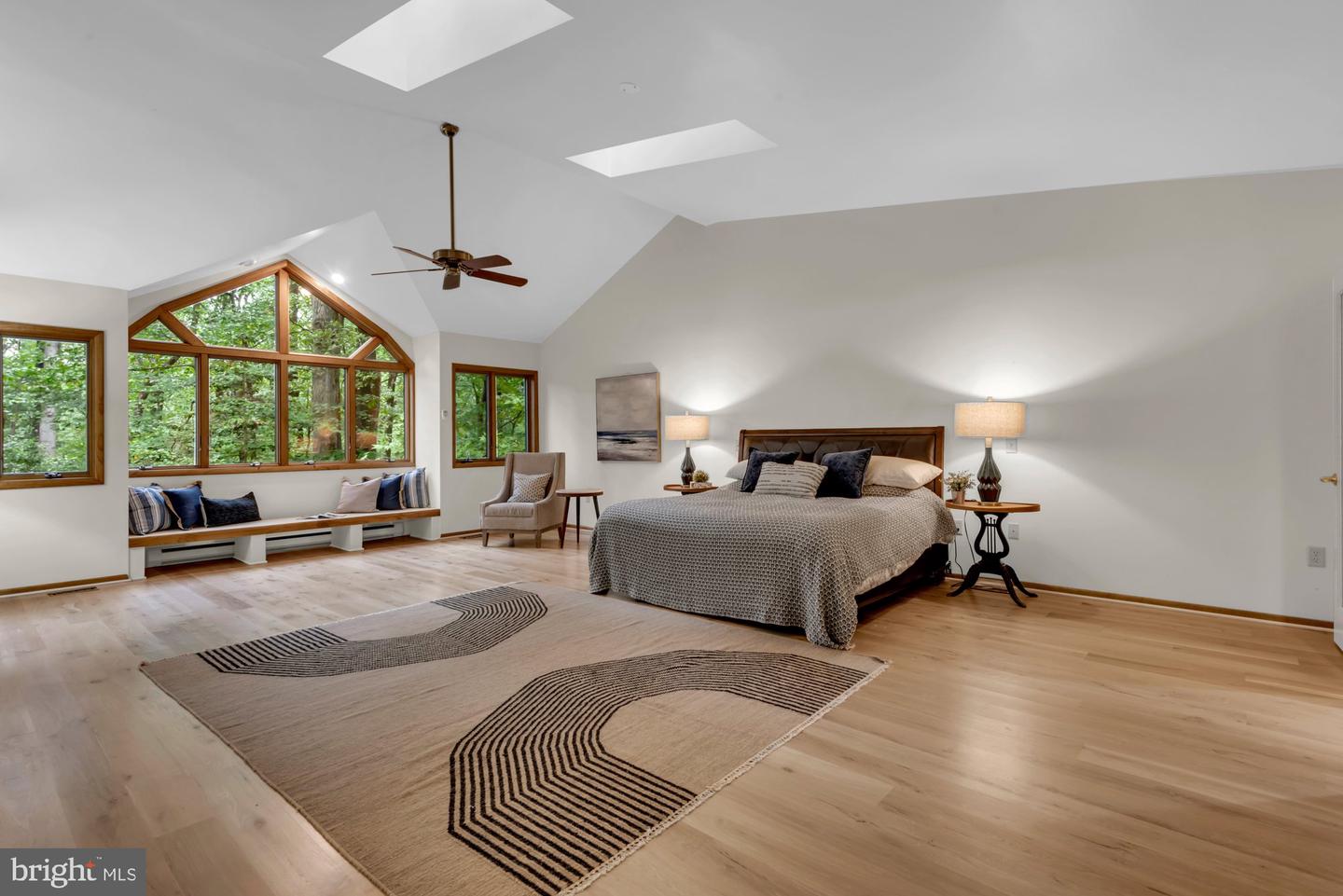 Annapolis, Maryland, 21409, United States, 4 Bedrooms Bedrooms, ,5 BathroomsBathrooms,Residential,For Sale,1947089