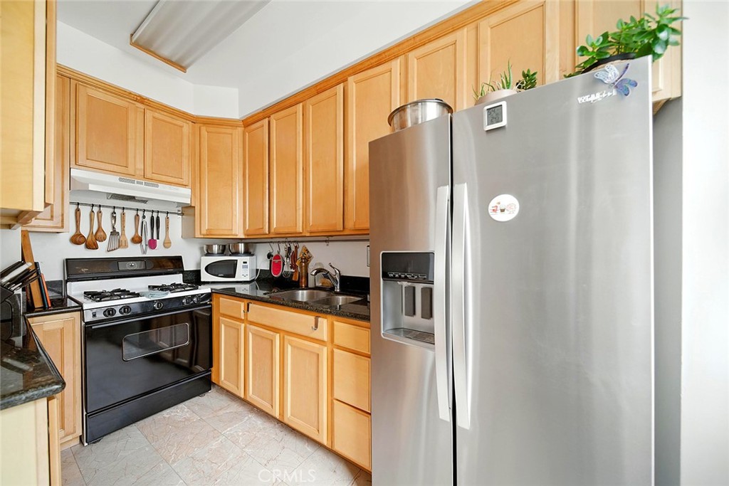 Long Beach, California, 90802, United States, 1 Bedroom Bedrooms, ,1 BathroomBathrooms,Residential,For Sale,1903357