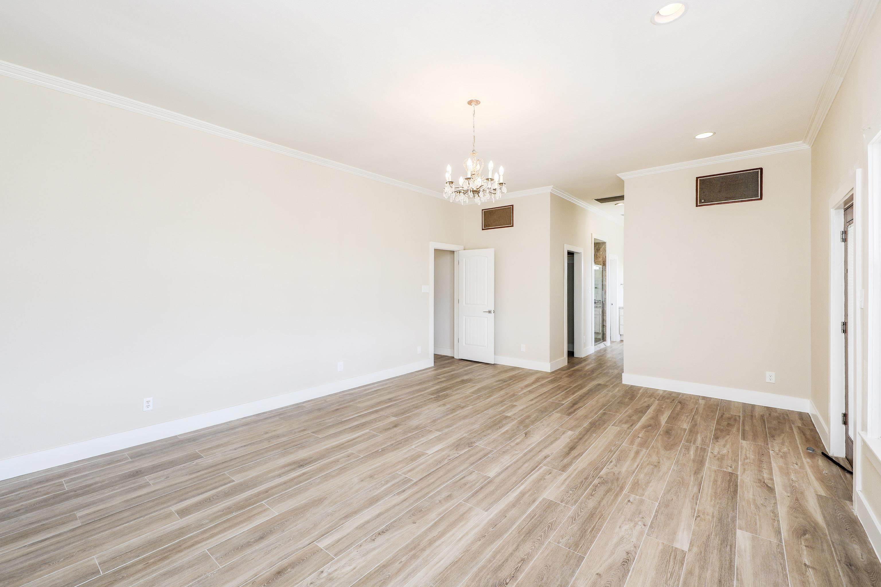LAREDO, Texas, 78040, United States, 3 Bedrooms Bedrooms, ,3 BathroomsBathrooms,Residential,For Sale,1868916
