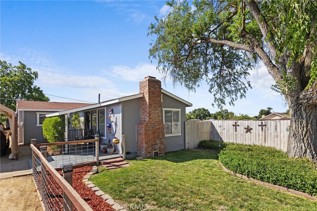 Atascadero, California, 93422, United States, 6 Bedrooms Bedrooms, ,3 BathroomsBathrooms,Residential,For Sale,1851995