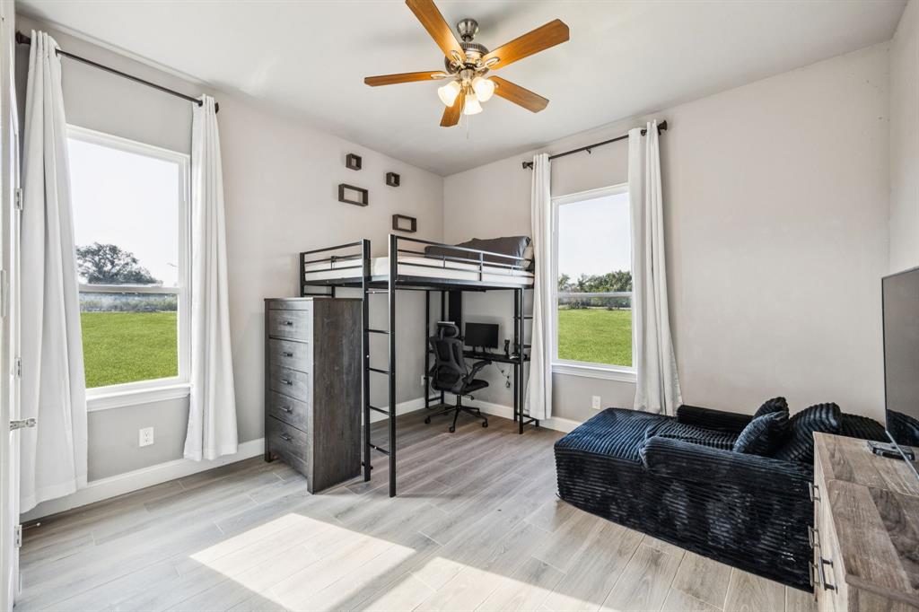 Wills Point, Texas, 75169, United States, 3 Bedrooms Bedrooms, ,3 BathroomsBathrooms,Residential,For Sale,1957152