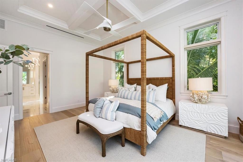 Naples, Florida, 34102, United States, 4 Bedrooms Bedrooms, ,6 BathroomsBathrooms,Residential,For Sale,1987557