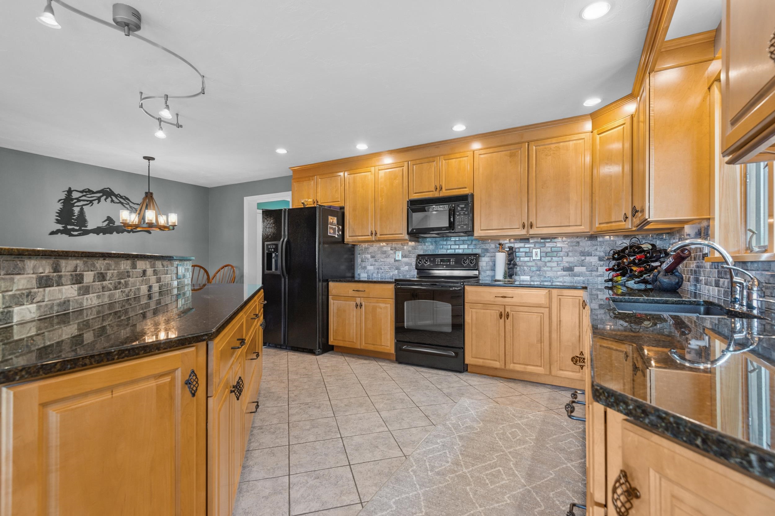Bartlett, New Hampshire, 03812, United States, 3 Bedrooms Bedrooms, ,2 BathroomsBathrooms,Residential,For Sale,1875557