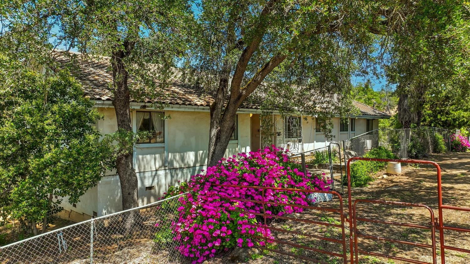 Mokelumne Hill, California, 95245, United States, 4 Bedrooms Bedrooms, ,3 BathroomsBathrooms,Residential,For Sale,1844920