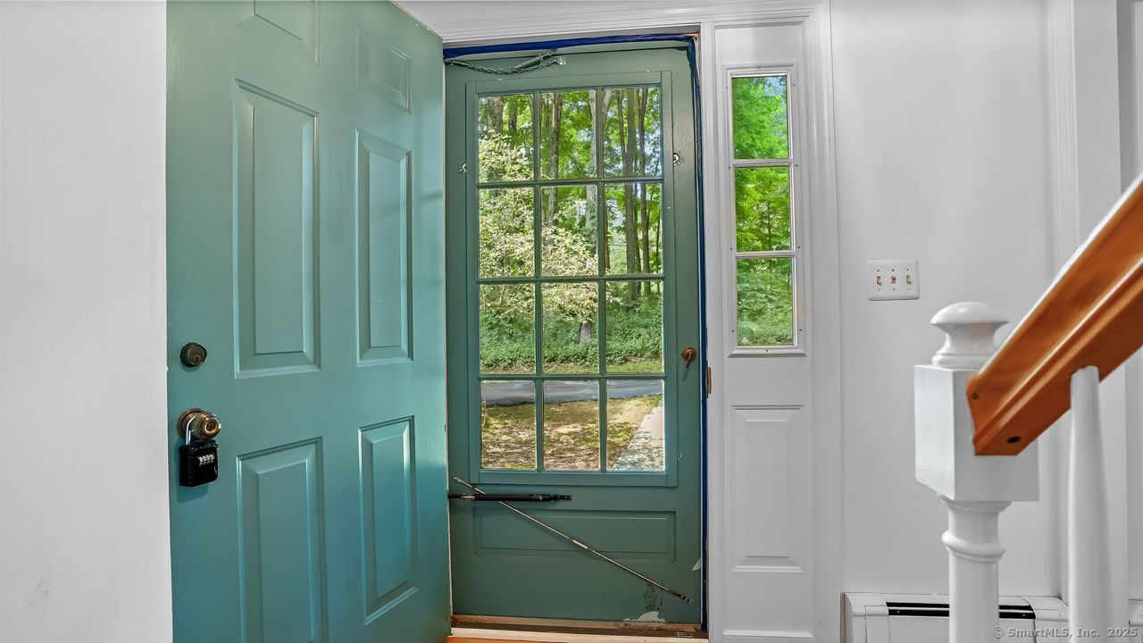 Easton, Connecticut, 06612, United States, 4 Bedrooms Bedrooms, ,4 BathroomsBathrooms,Residential,For Sale,1895469