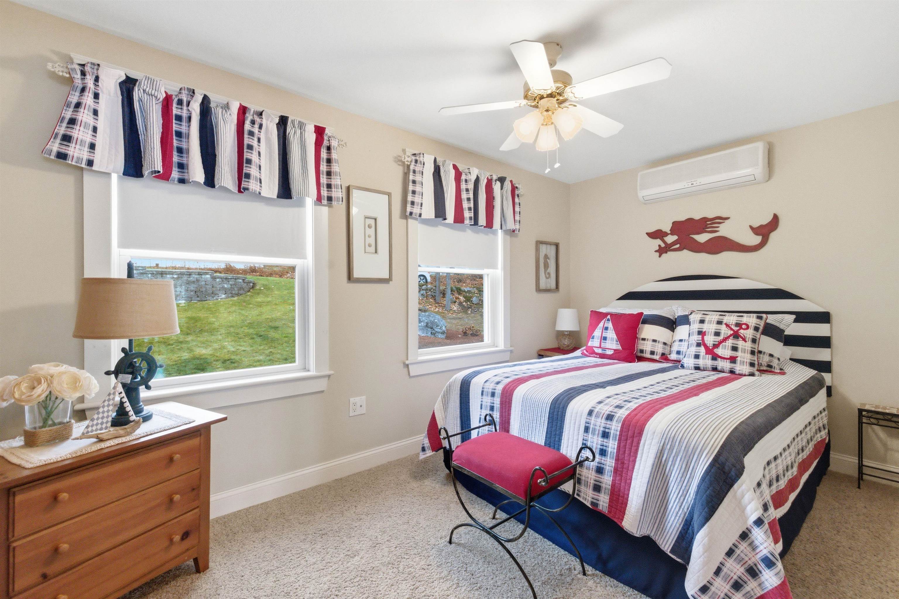 Meredith, New Hampshire, 03253, United States, 5 Bedrooms Bedrooms, ,2 BathroomsBathrooms,Residential,For Sale,1995867