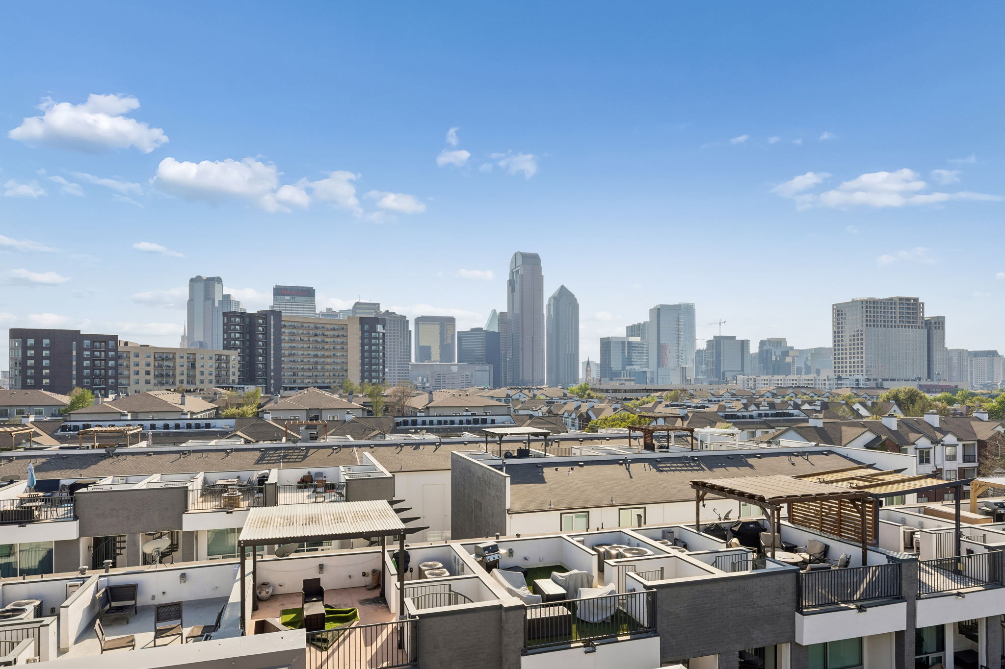  Rare Double Residence that Redefines Midrise Living in the Heart of Dallas - 物件實景