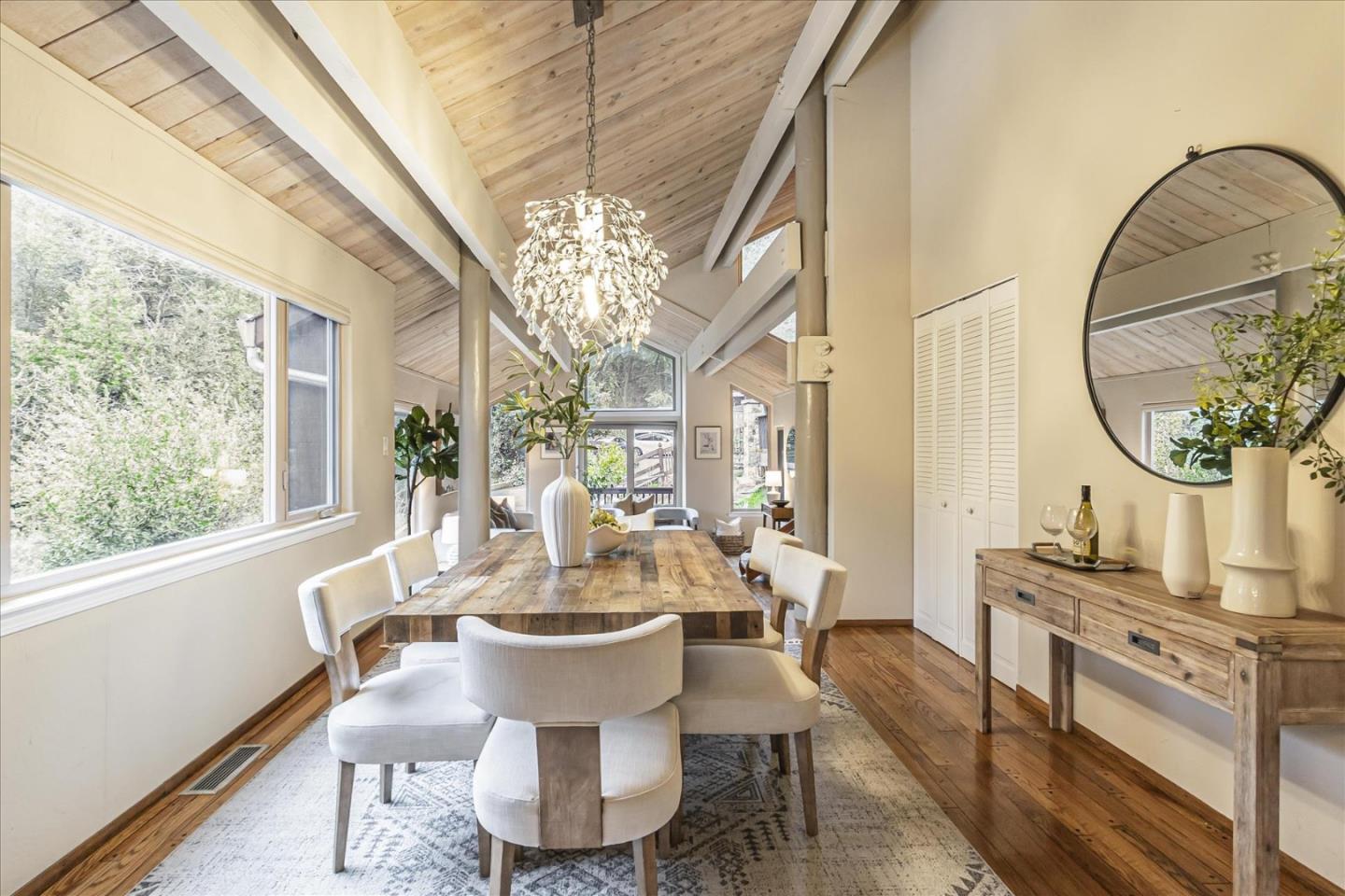Los Gatos, California, 95030, United States, 4 Bedrooms Bedrooms, ,3 BathroomsBathrooms,Residential,For Sale,1906975