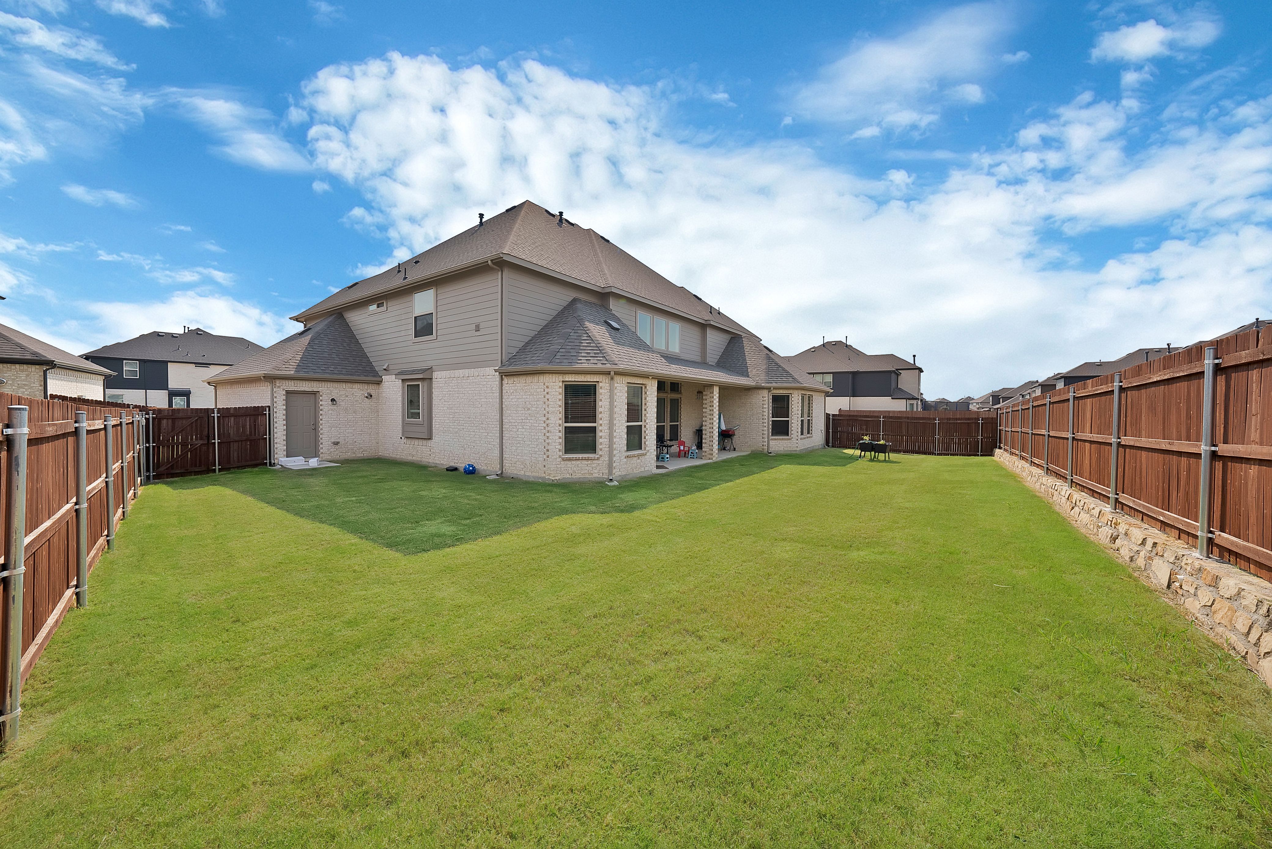  2208 Birdwatch Lane, Mansfield, TX, 76084 - 物件實景