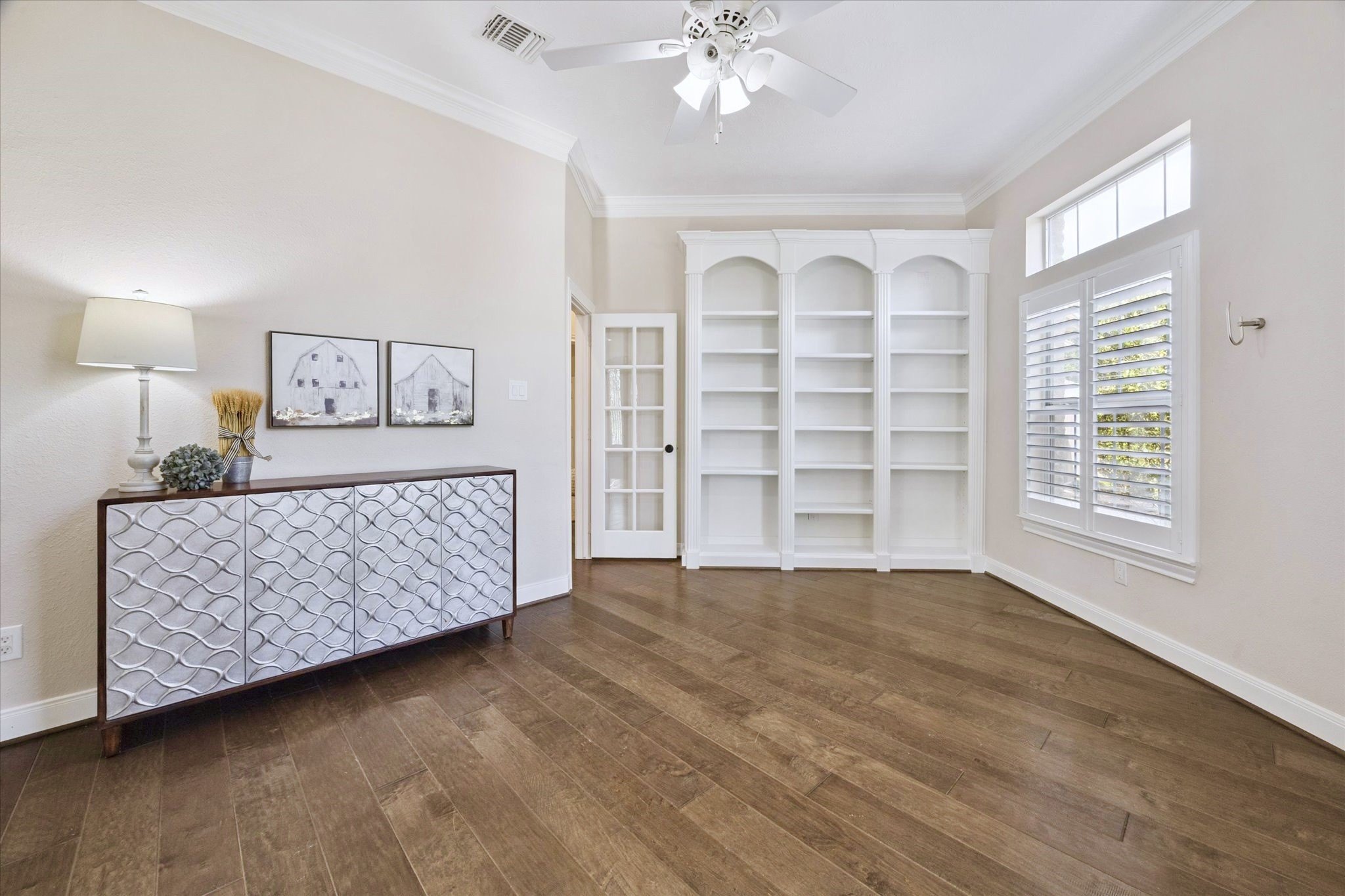 Friendswood, Texas, 77546, United States, 3 Bedrooms Bedrooms, ,5 BathroomsBathrooms,Residential,For Sale,1908024