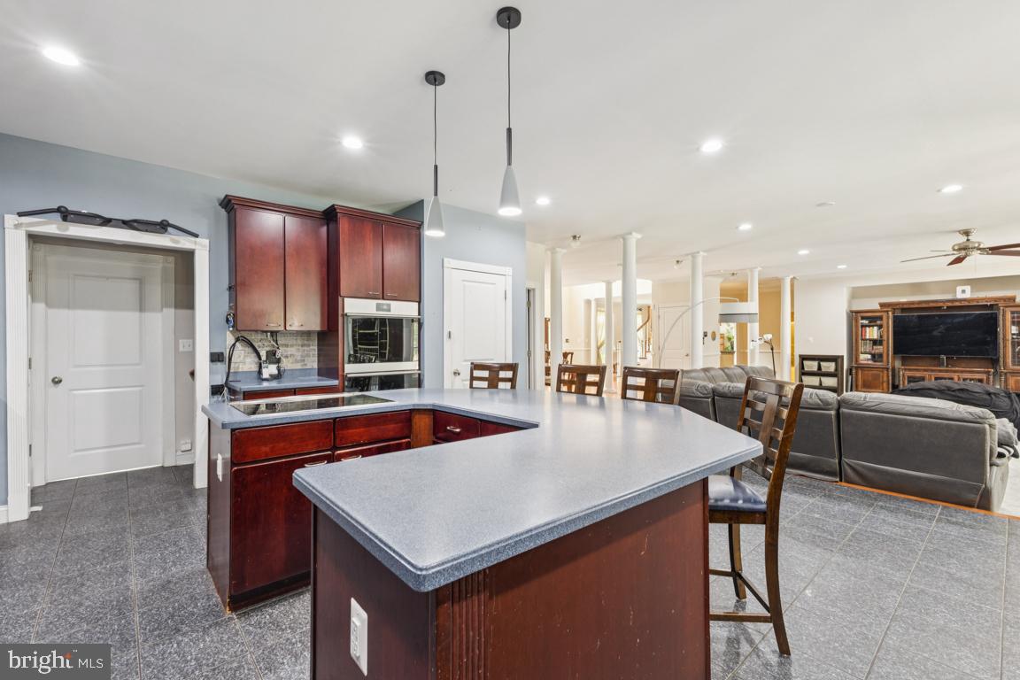 Huntingtown, Maryland, 20639, United States, 6 Bedrooms Bedrooms, ,6 BathroomsBathrooms,Residential,For Sale,1914130
