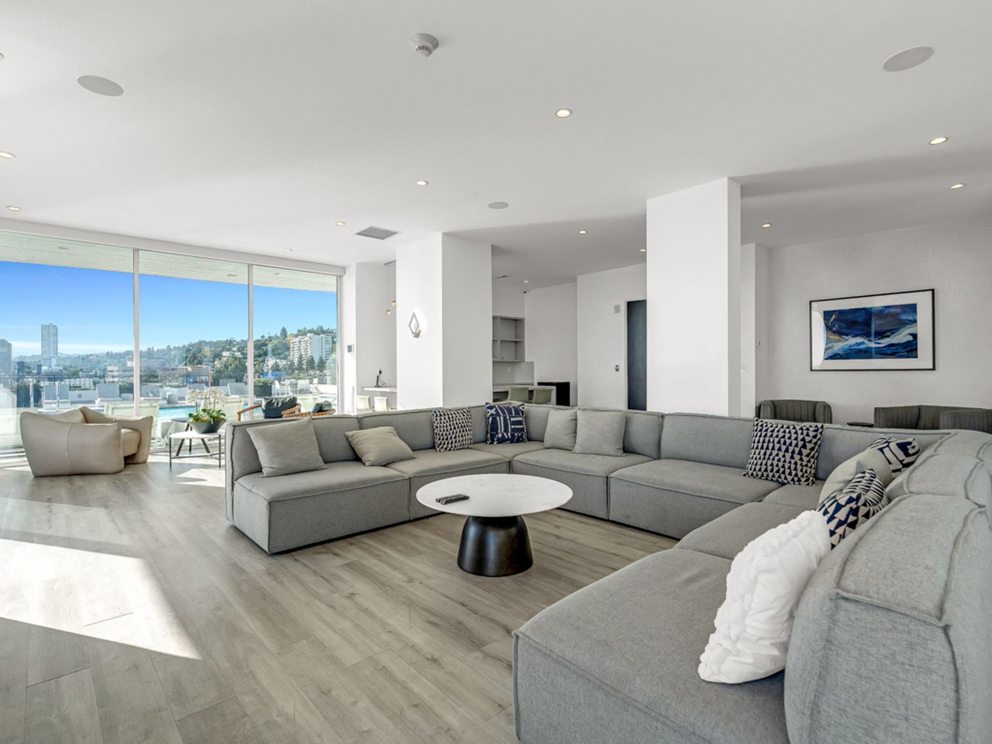  1100 Alta Loma Vista Road , West Hollywood, CA 90069 - 物件實景