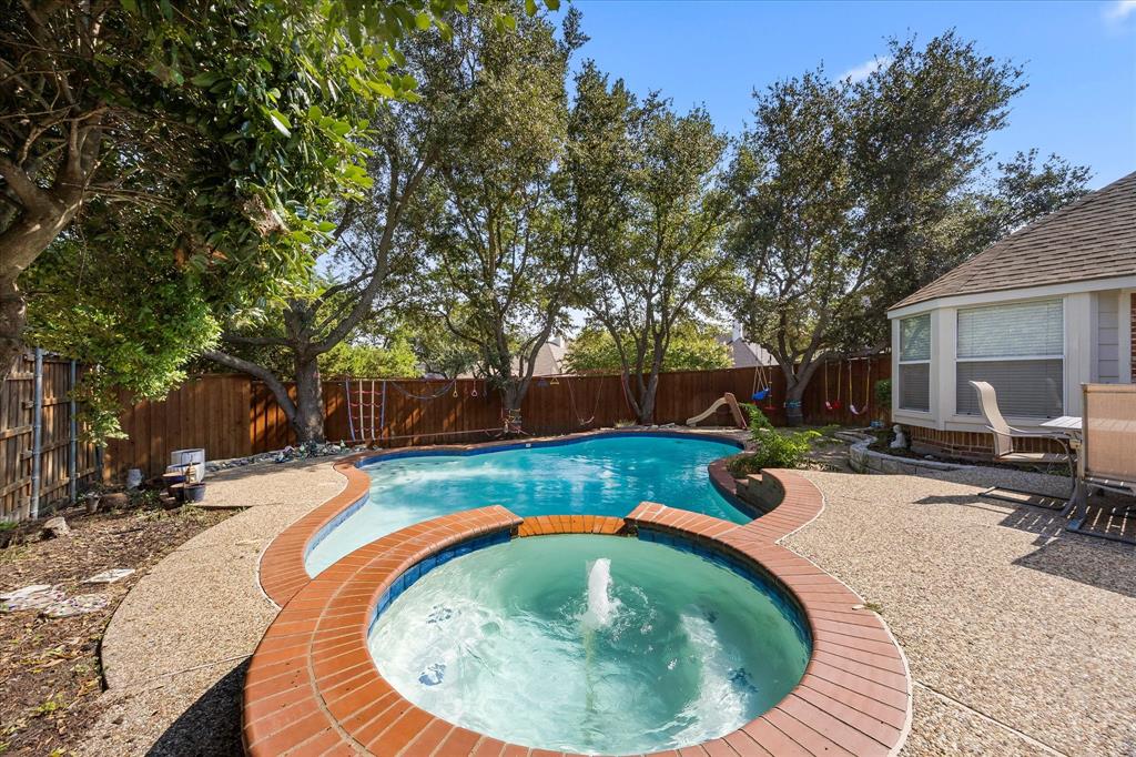 Rockwall, Texas, 75087, United States, 4 Bedrooms Bedrooms, ,3 BathroomsBathrooms,Residential,For Sale,1912069