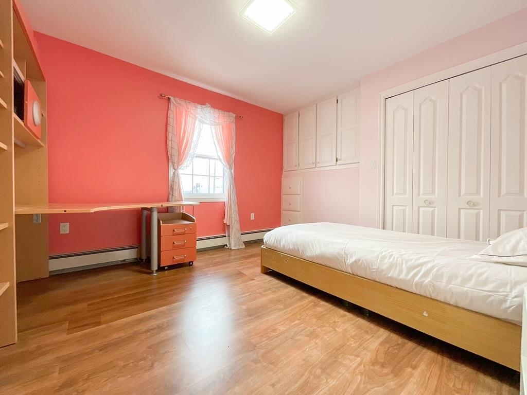STRATFORD, Prince Edward Island, C1B 2H3, CA, 4 Bedrooms Bedrooms, ,2 BathroomsBathrooms,Residential,For Sale,1885210