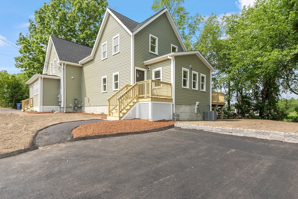 Leominster, Massachusetts, 01453, United States, 3 Bedrooms Bedrooms, ,2 BathroomsBathrooms,Residential,For Sale,1912072