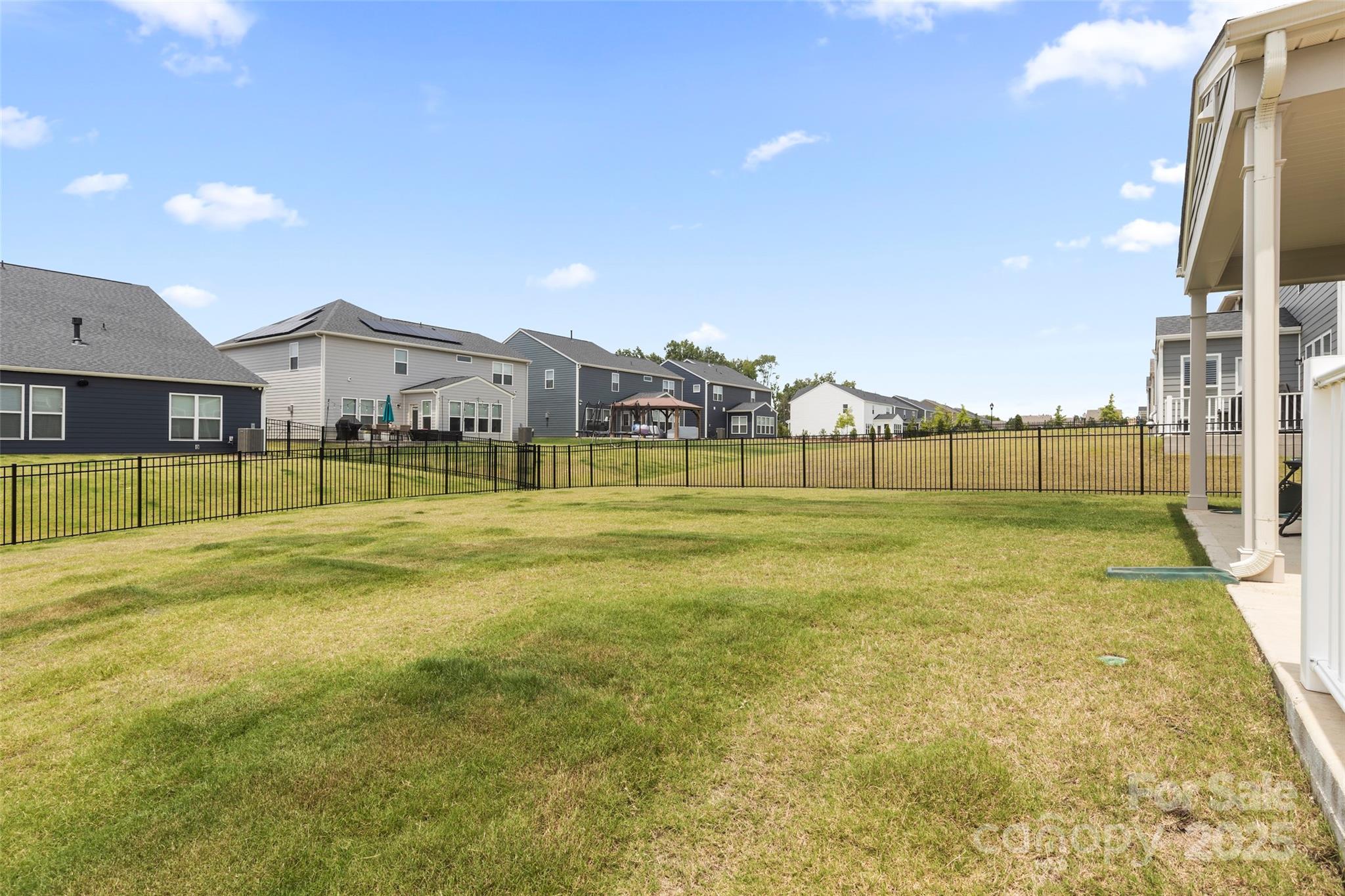 Charlotte, North Carolina, 28278, United States, 5 Bedrooms Bedrooms, ,5 BathroomsBathrooms,Residential,For Sale,1866050