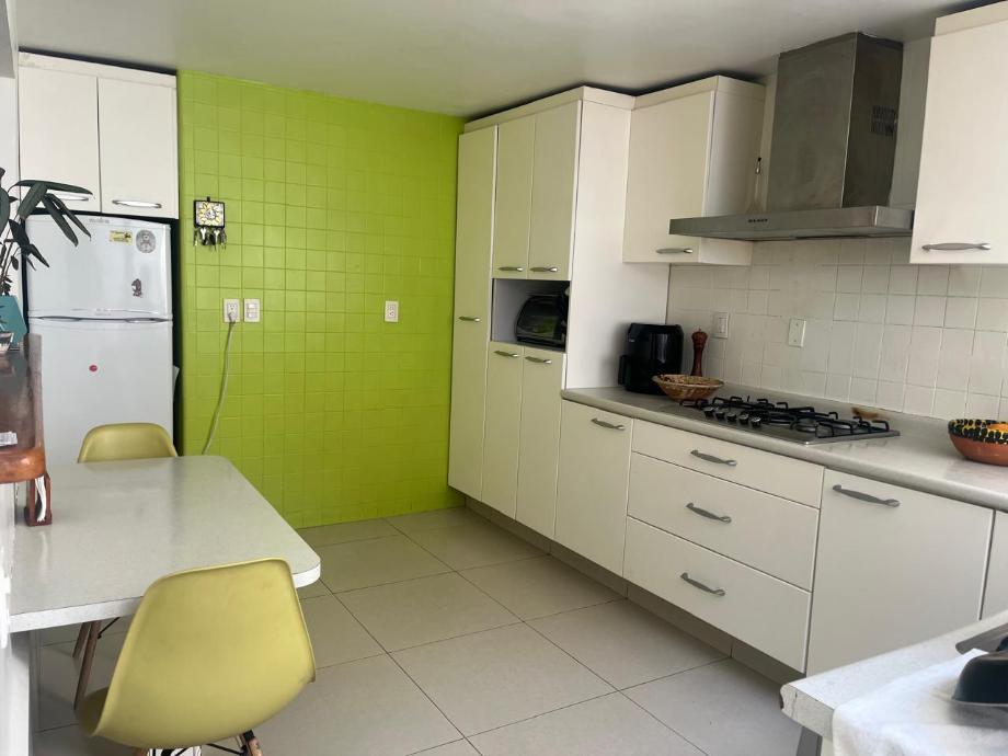 Coyoacán, Ciudad de México, 04380, Mexico, 3 Bedrooms Bedrooms, ,2 BathroomsBathrooms,Residential,For Sale,1994876