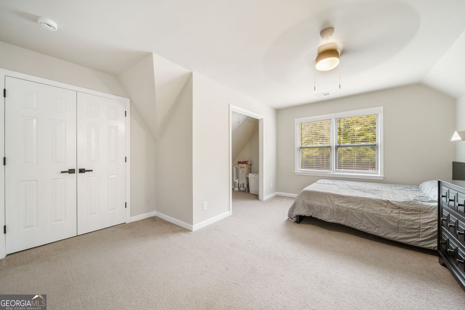 Atlanta, Georgia, 30350, United States, 8 Bedrooms Bedrooms, ,6 BathroomsBathrooms,Residential,For Sale,1992514