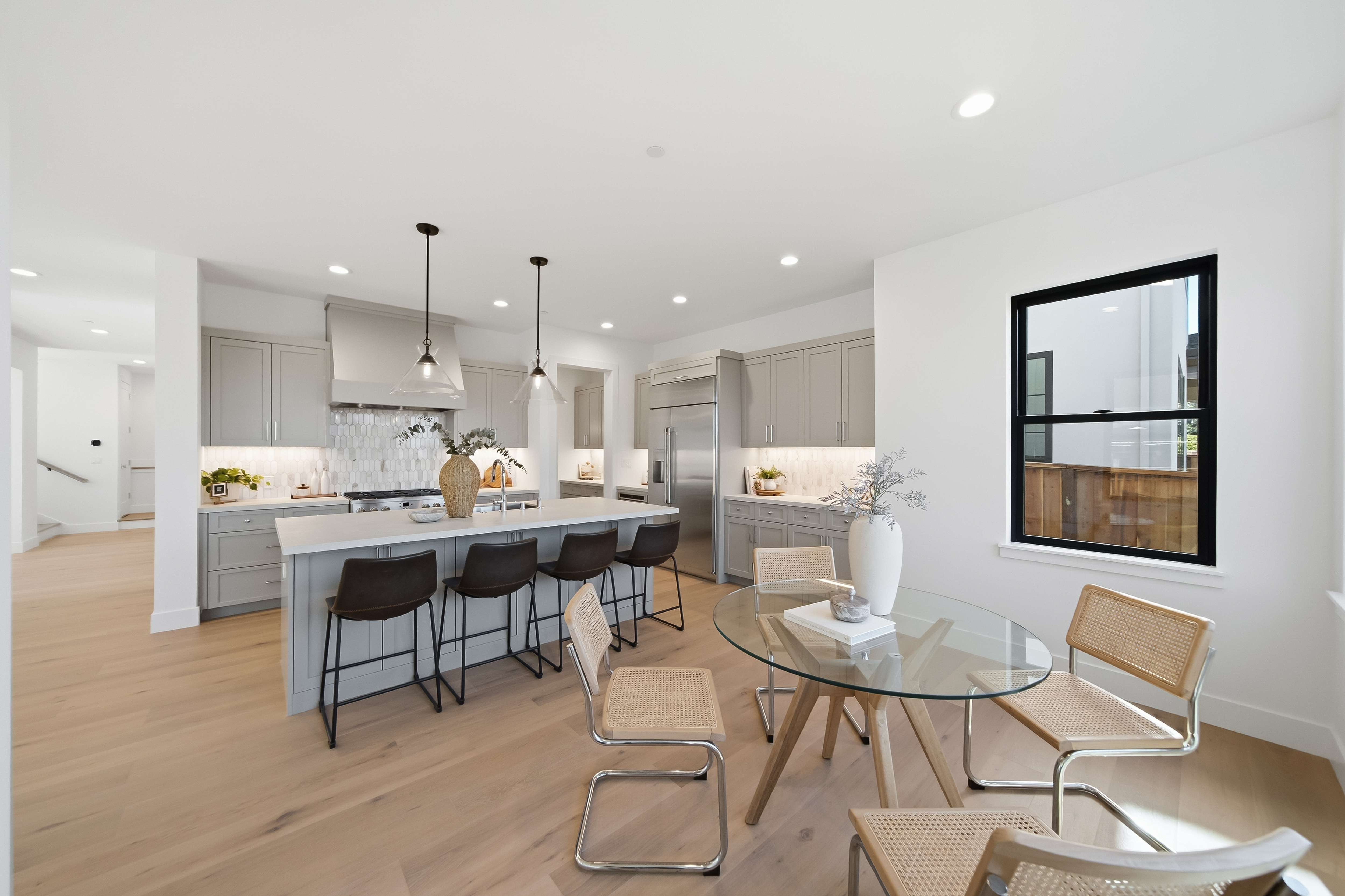  Quality New Construction in Emerald Hills - 物件實景