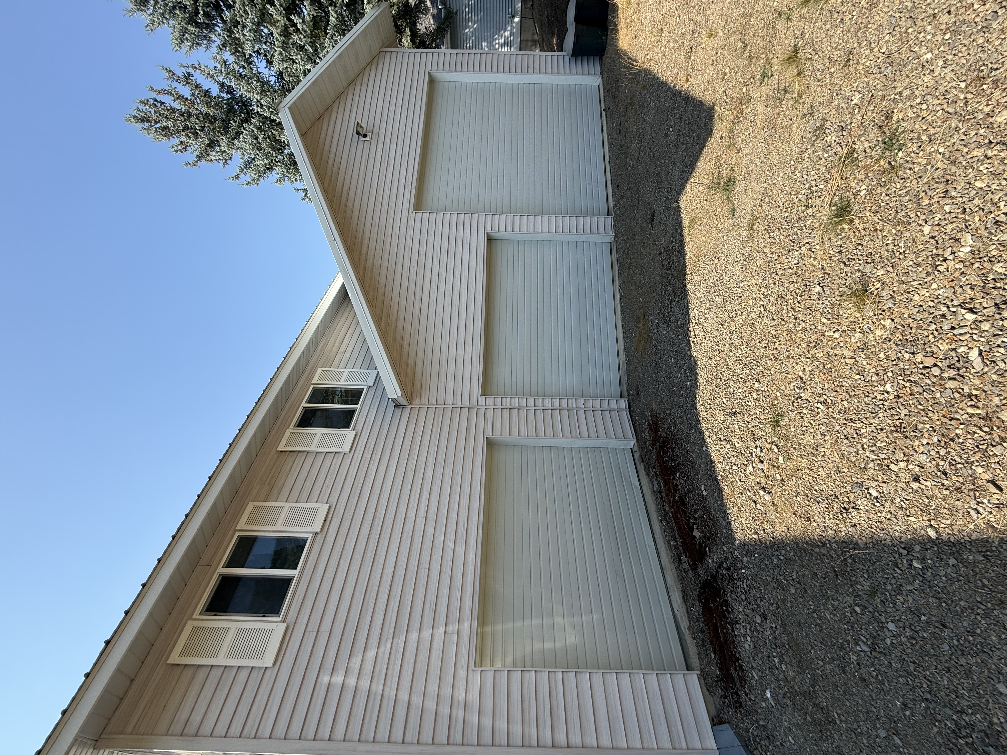 Sagle, Idaho, 83860, United States, 5 Bedrooms Bedrooms, ,4 BathroomsBathrooms,Residential,For Sale,1982064