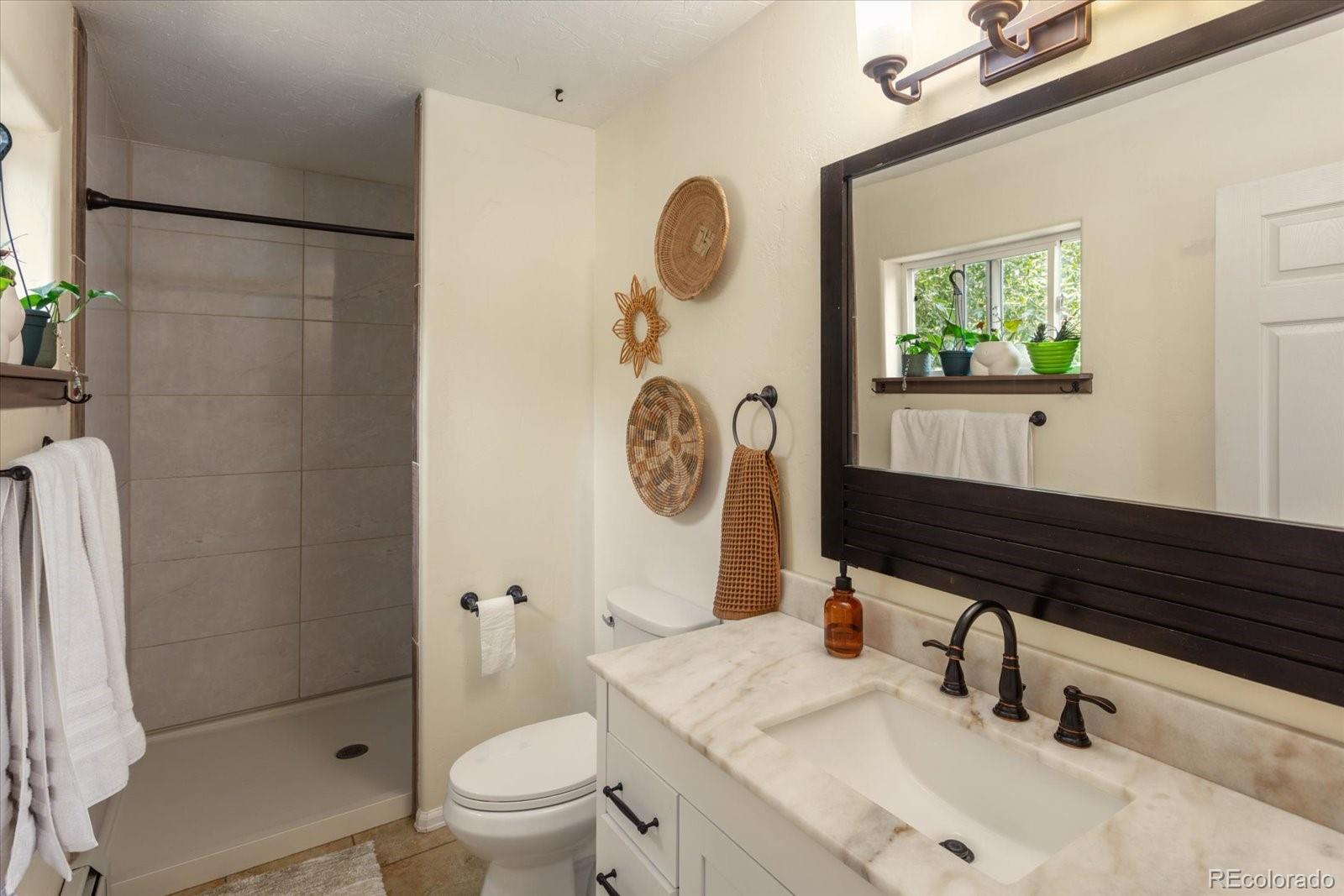 Salida, Colorado, 81201, United States, 3 Bedrooms Bedrooms, ,1 BathroomBathrooms,Residential,For Sale,1920460