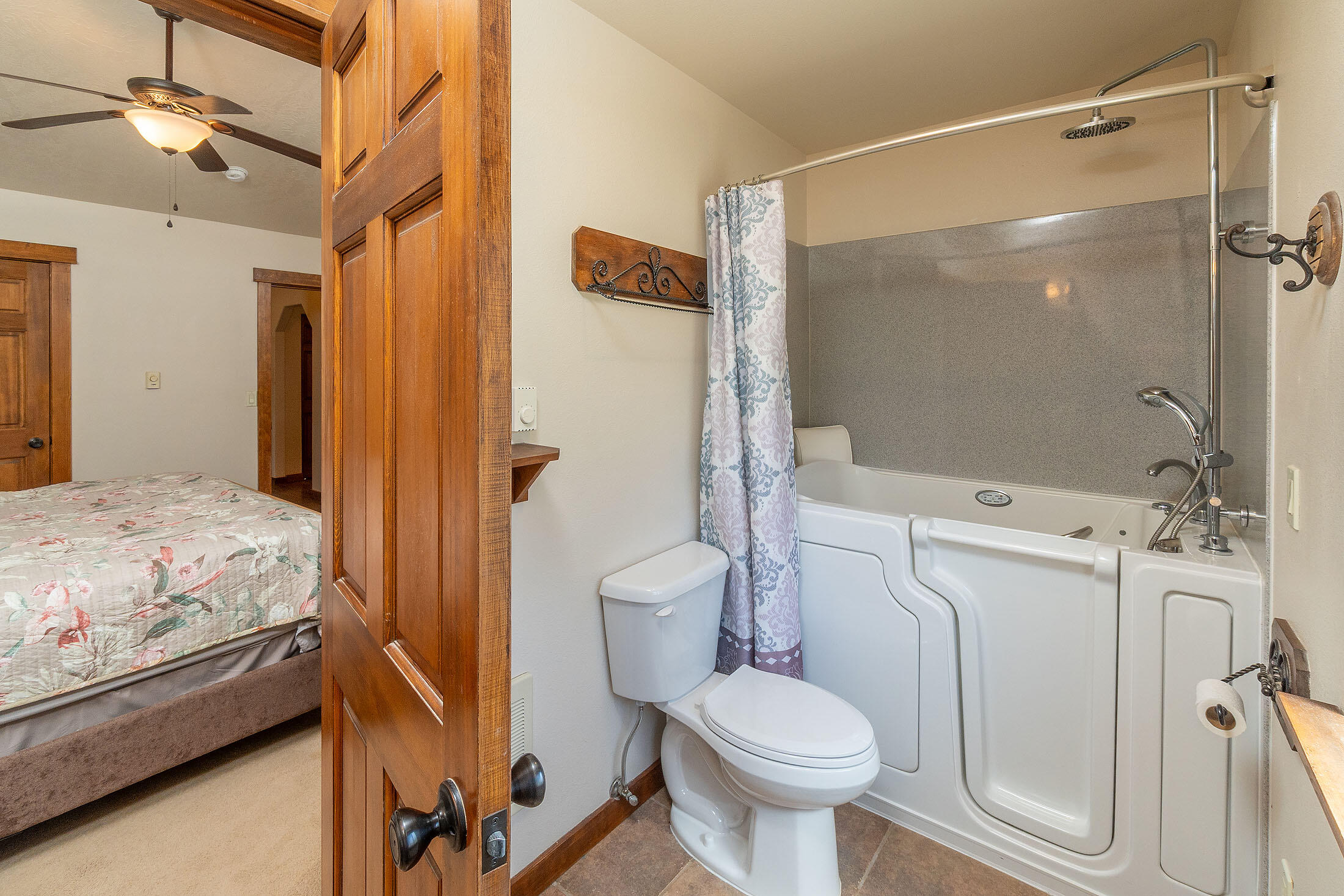 La Pine, Oregon, 97739, United States, 3 Bedrooms Bedrooms, ,2 BathroomsBathrooms,Residential,For Sale,1821567