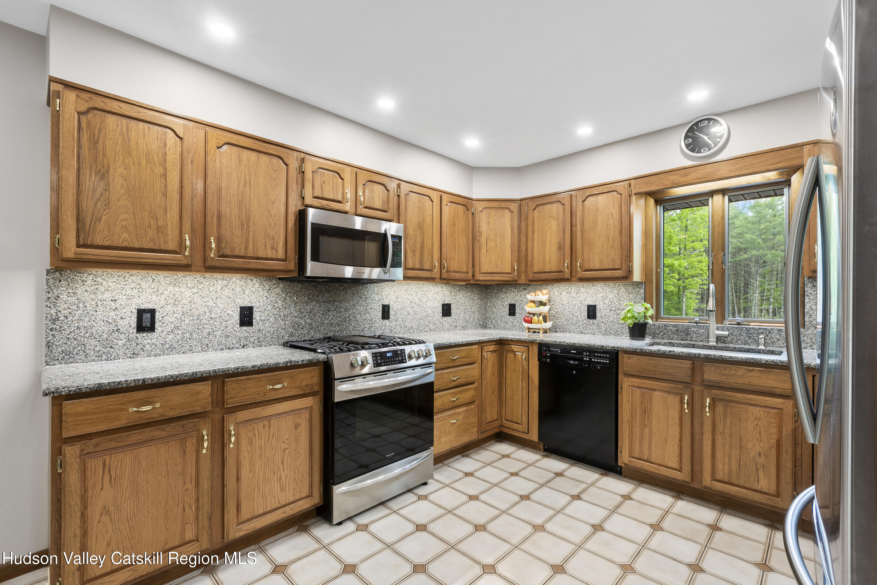 Round Top, New York, 12473, United States, 3 Bedrooms Bedrooms, ,3 BathroomsBathrooms,Residential,For Sale,1828161