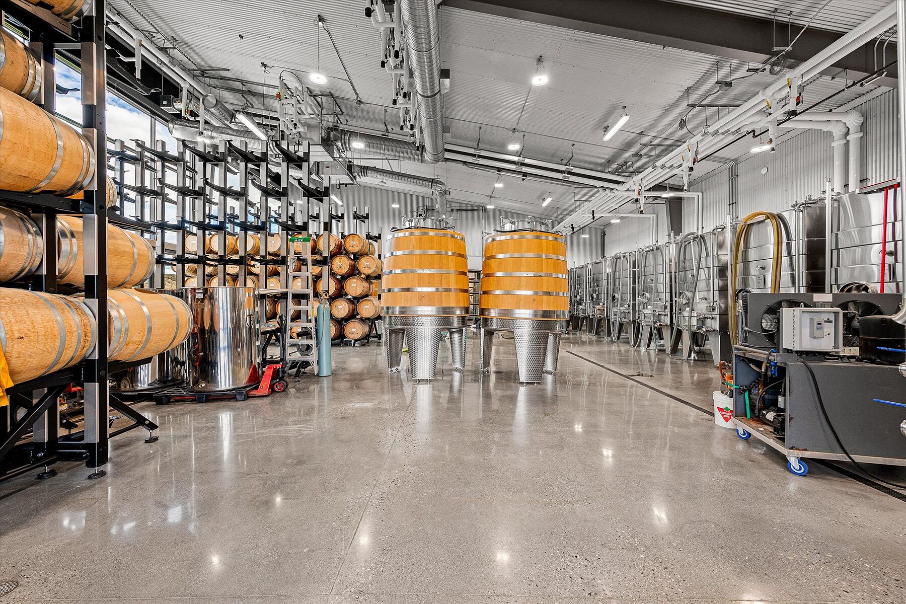  Oliver Winery Opportunity - 物件實景