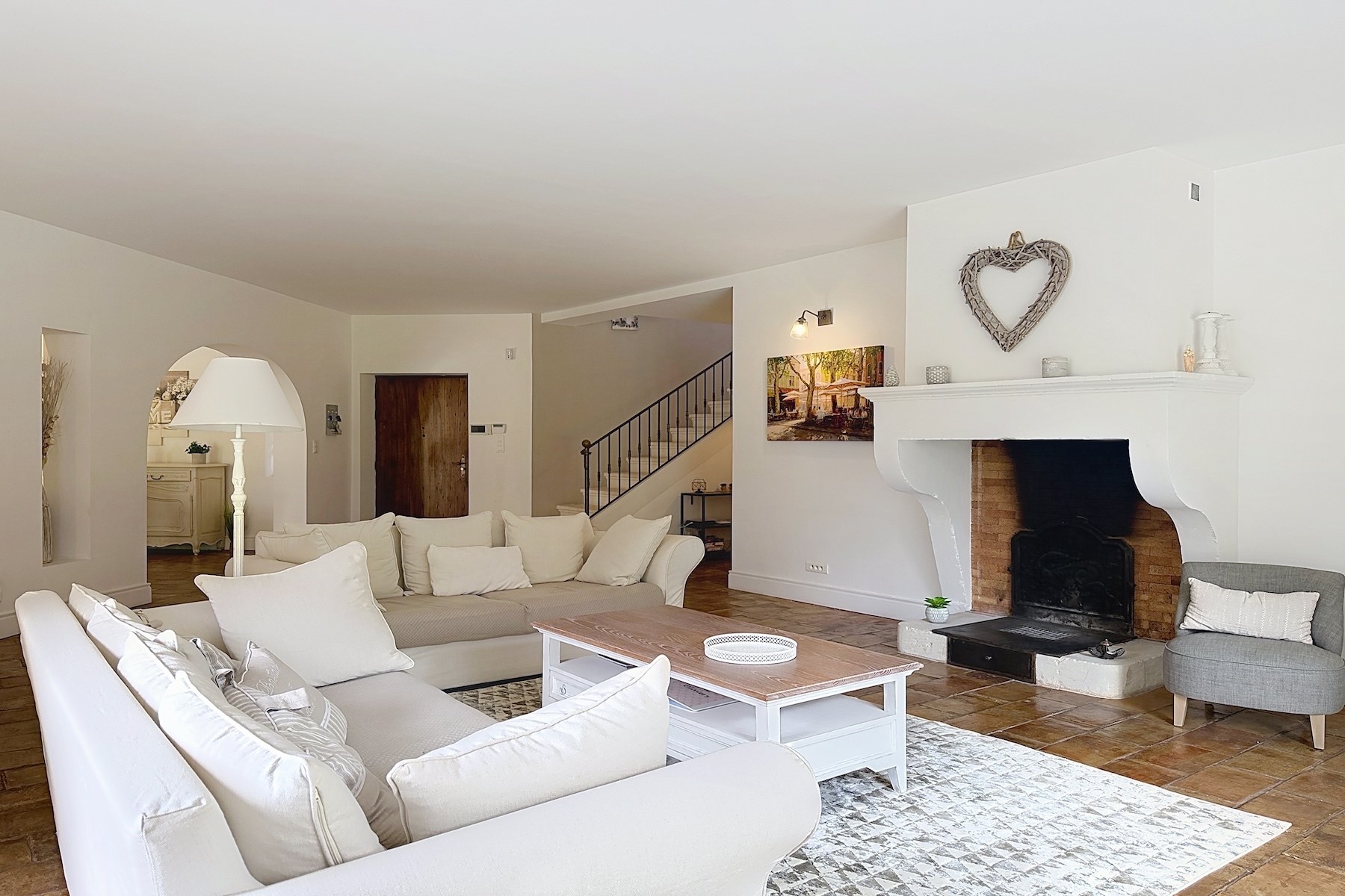  Elegant property with swimming pool and landscaped garden near Uzès - 物件實景