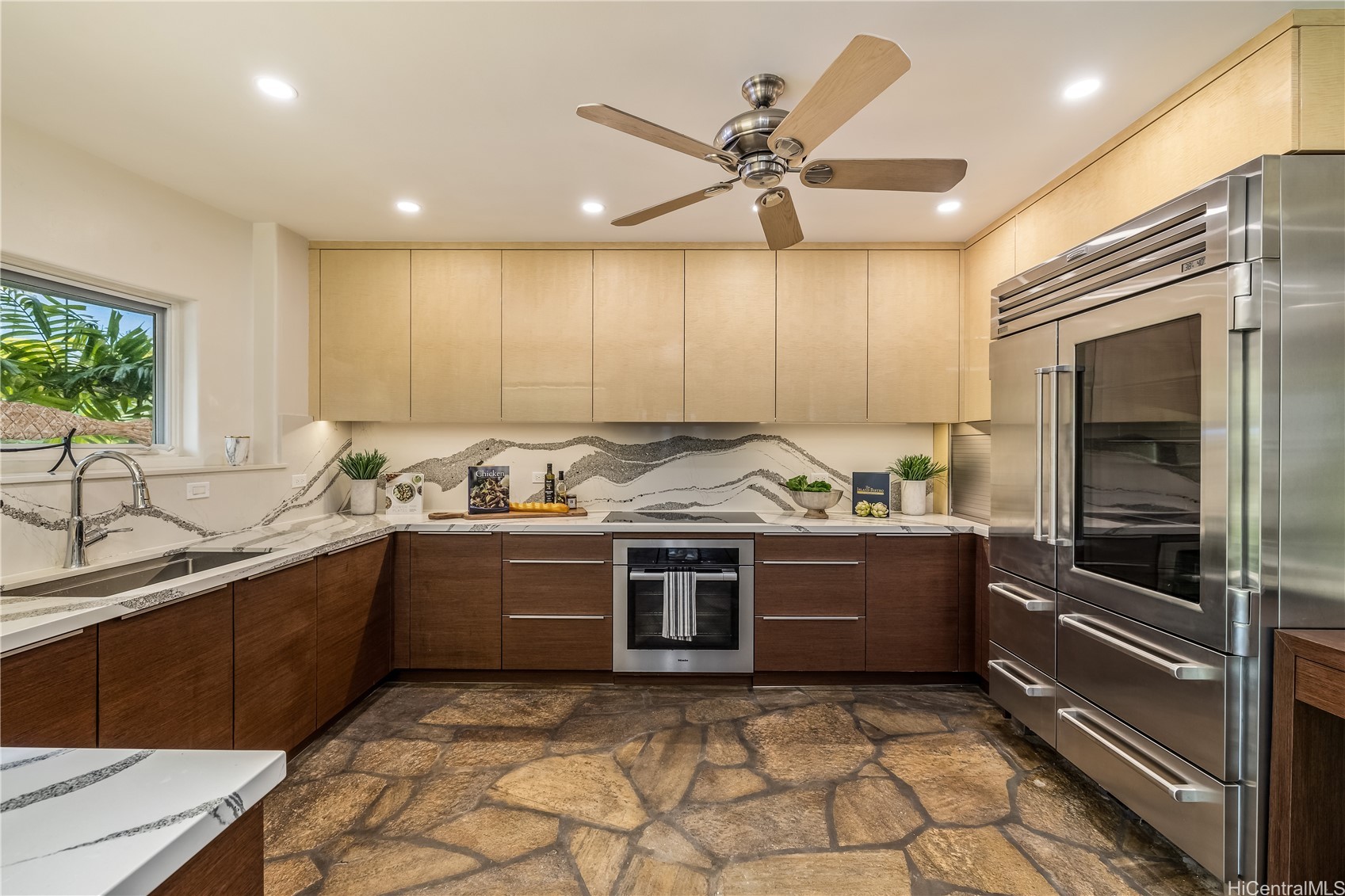 Honolulu, Hawaii, 96816, United States, ,Residential,For Sale,1947055
